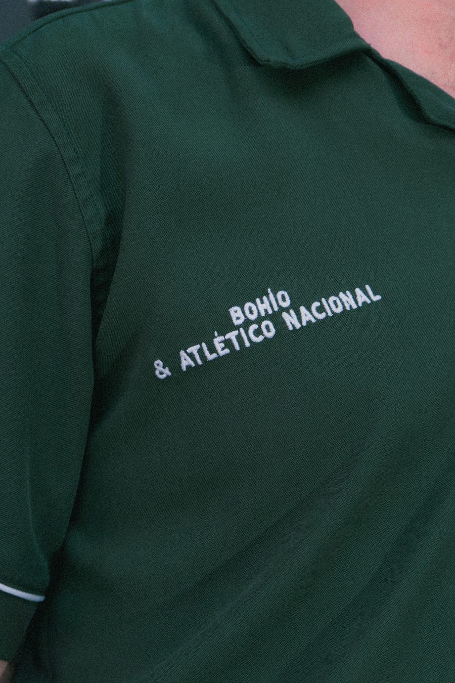 CAMISA VERDE PINO ESTO ES NACIONAL BOHIO - imagen 6