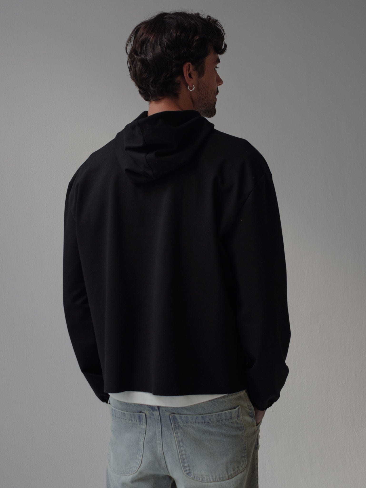 CUT CLEAN HOODIE - BLACK - imagen 7