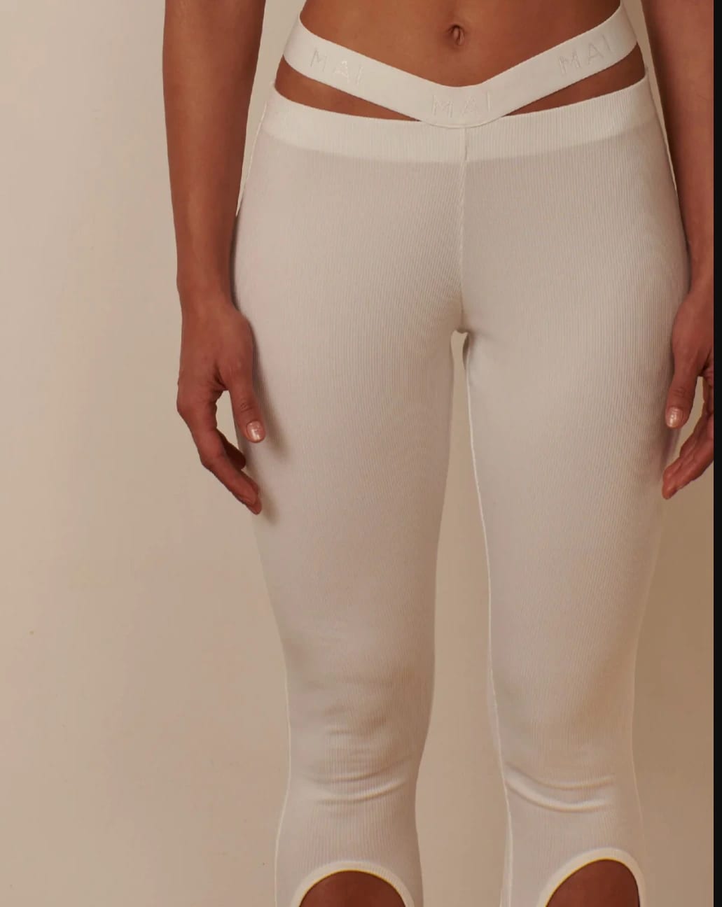 MAI PETIT ALEXIA PANTALÓN BLANCO - imagen 5