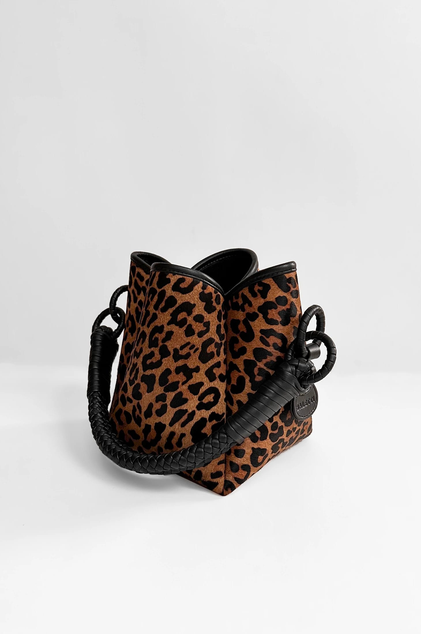 Tulip Mini Bucket Bag, Leopard - imagen 4