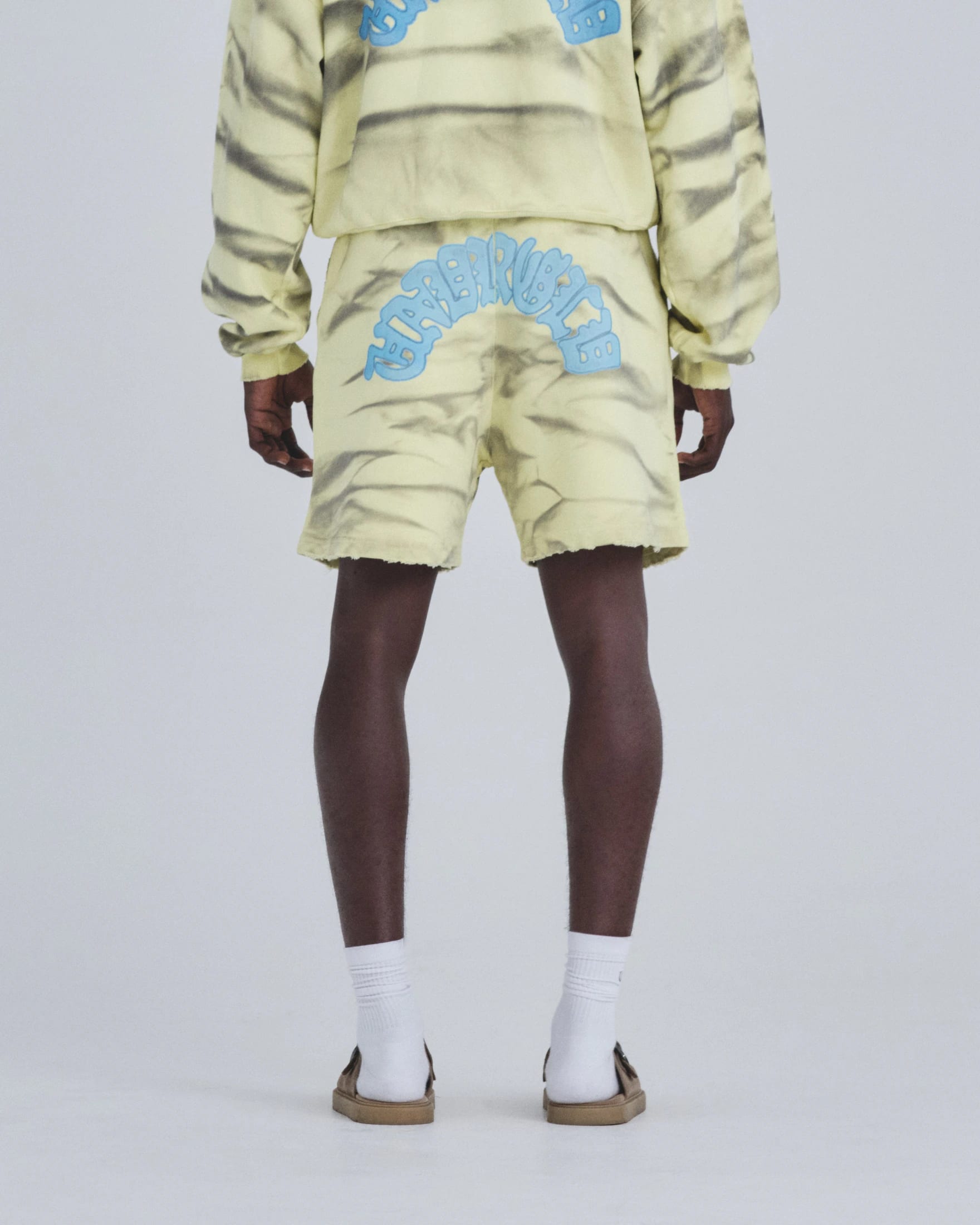 Holy State UNDRGLD Destroyed Short Aged Yellow - imagen 7