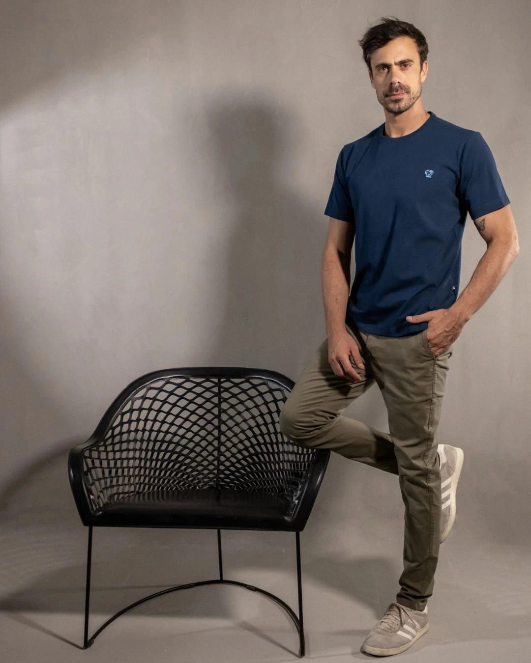 Camiseta Antimanchas Azul Navy - Talla Regular - imagen 5