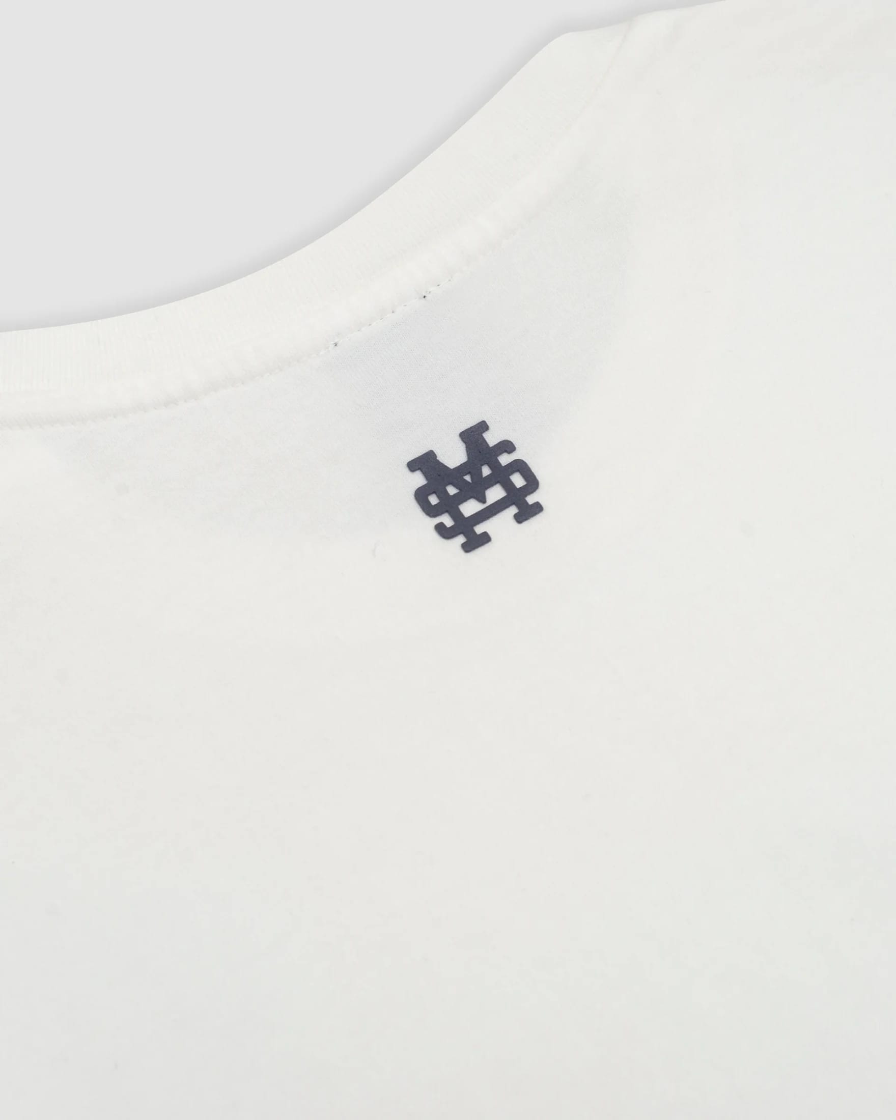 Camiseta Oversized Básica V2 - Off White - imagen 6