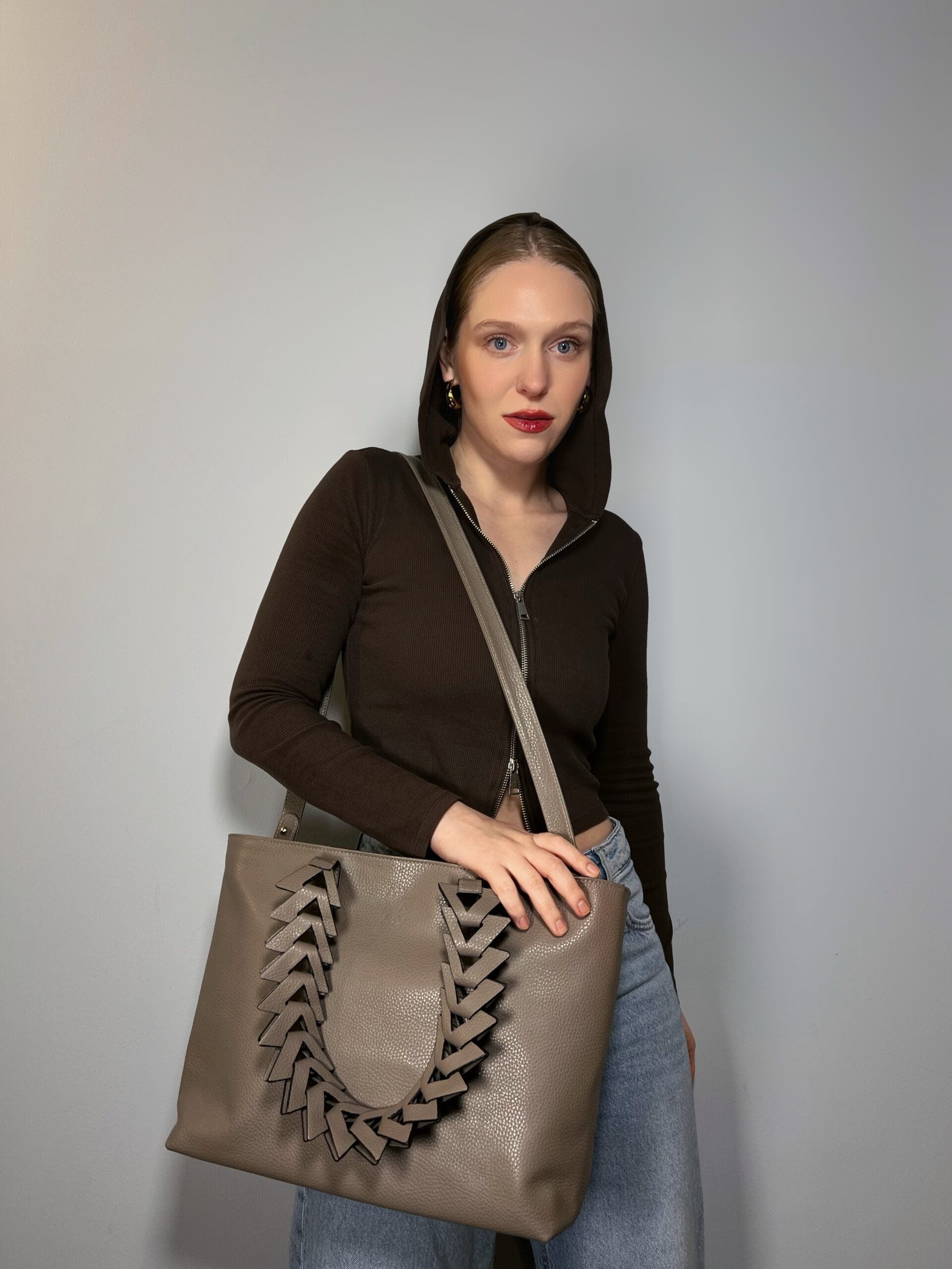 Caro Laptop Tote taupé 14" - imagen 4