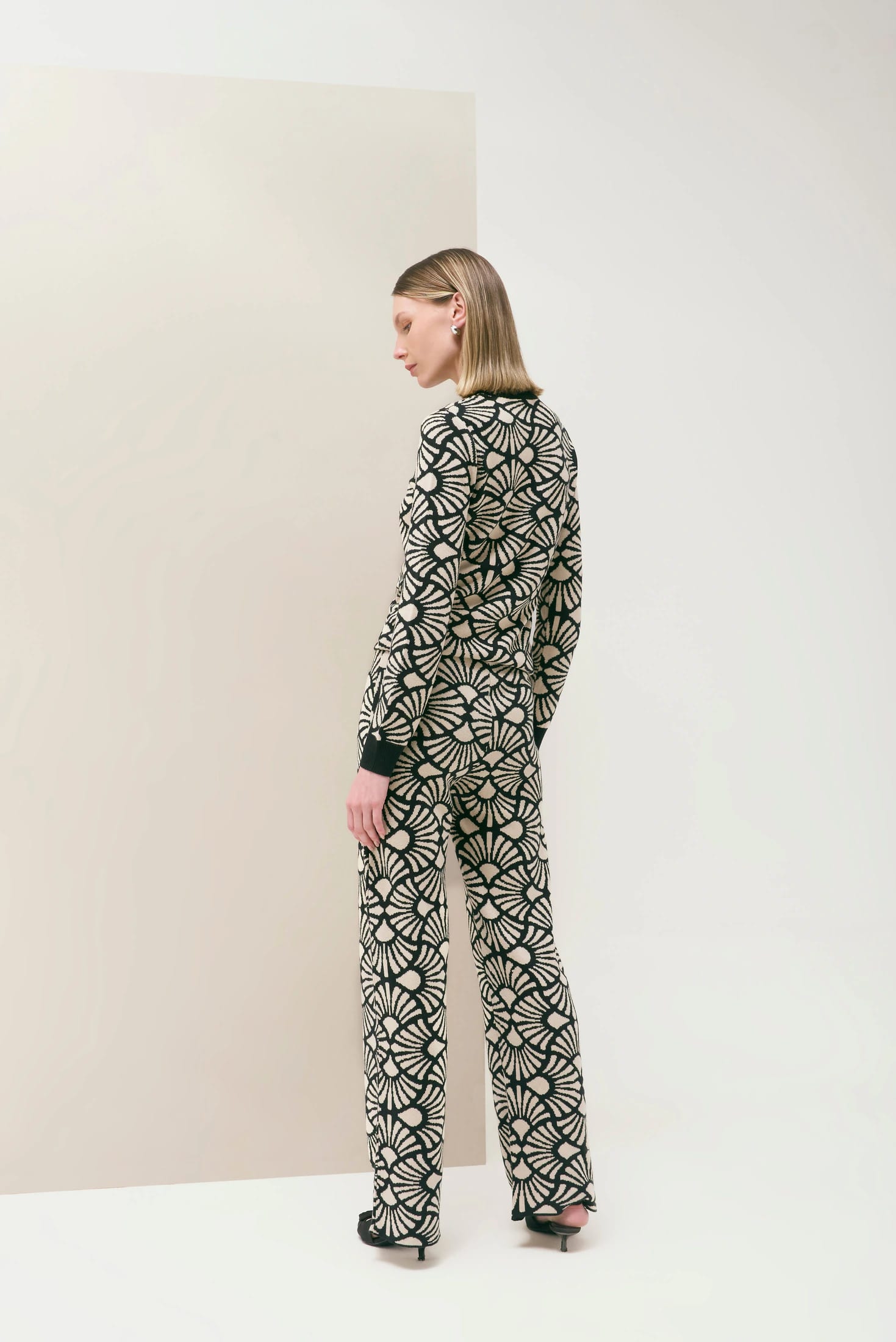 Pantalón Venus Negro-Beige - imagen 3