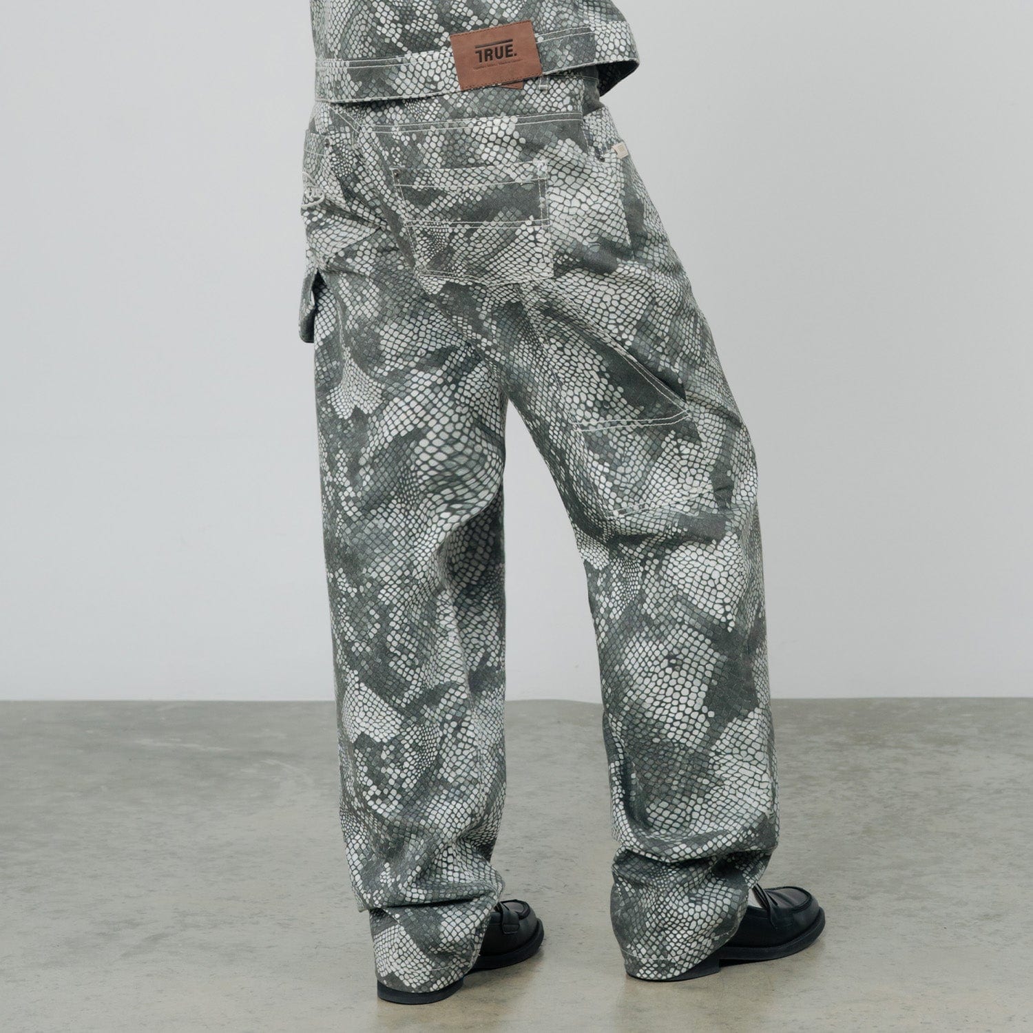Python Pants - Gray - imagen 3