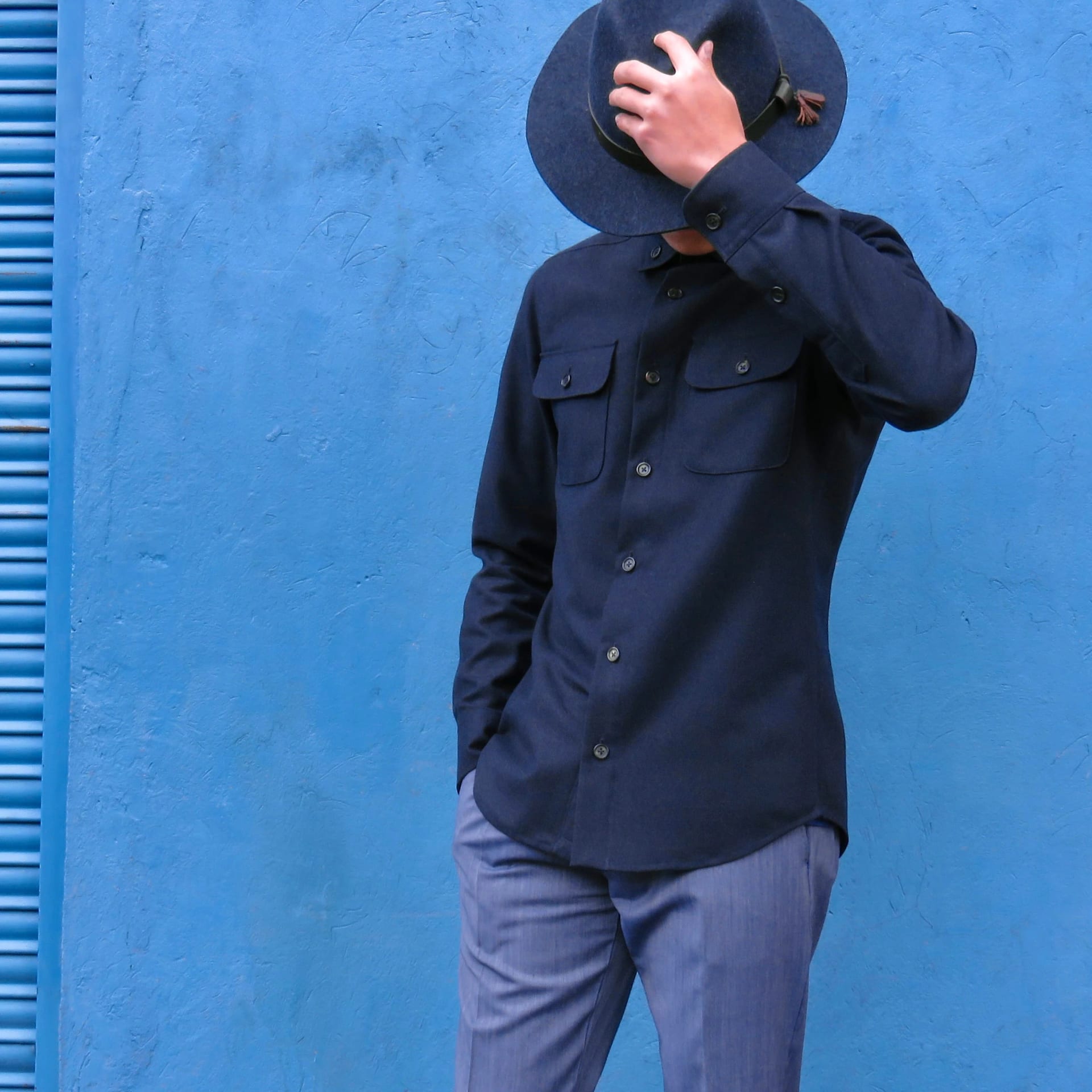 Adám - imagen 3