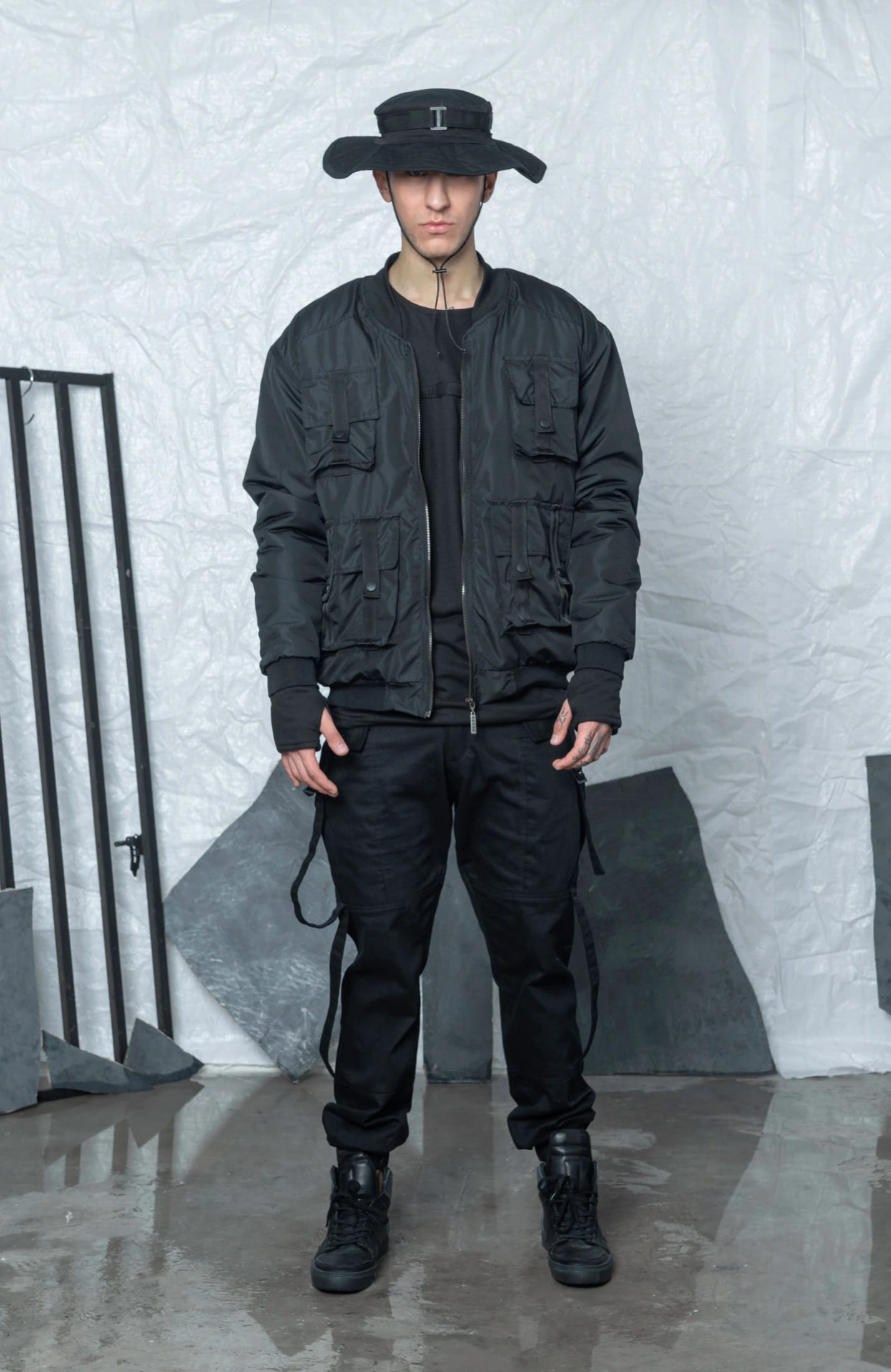 Bomber - imagen 1