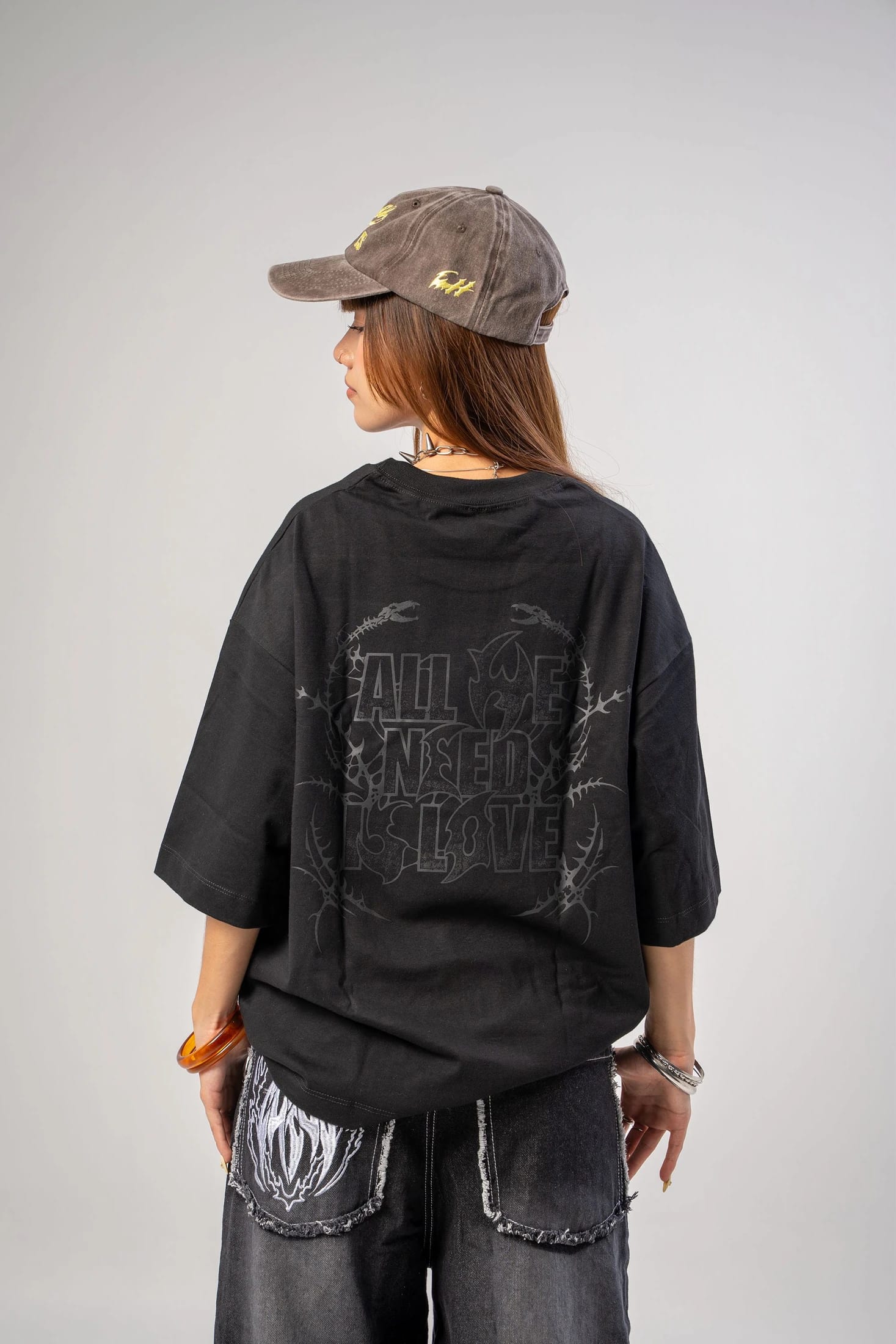 Camiseta All We Need Is Love - imagen 3