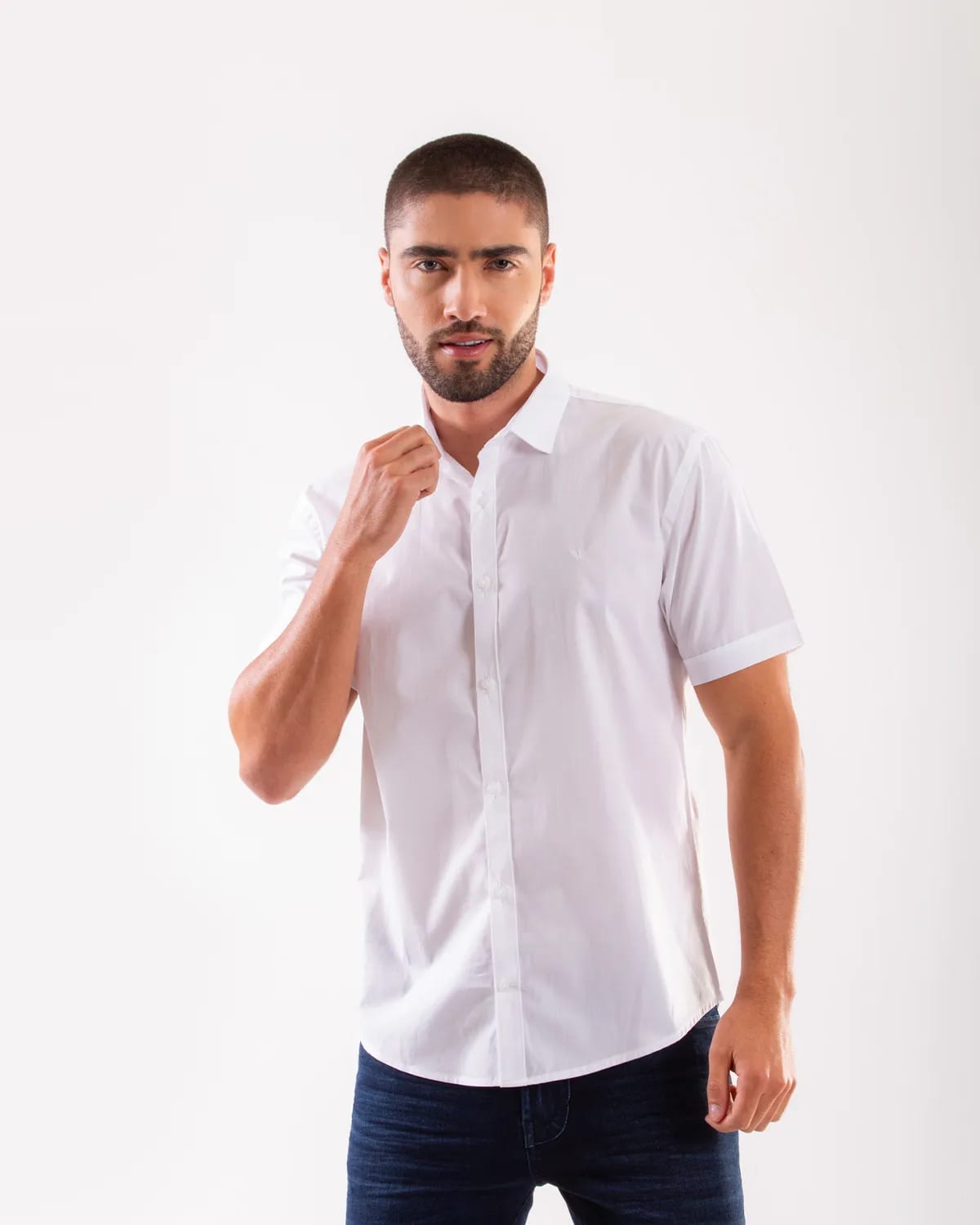 Camisa blanca manga corta para hombre - imagen 57