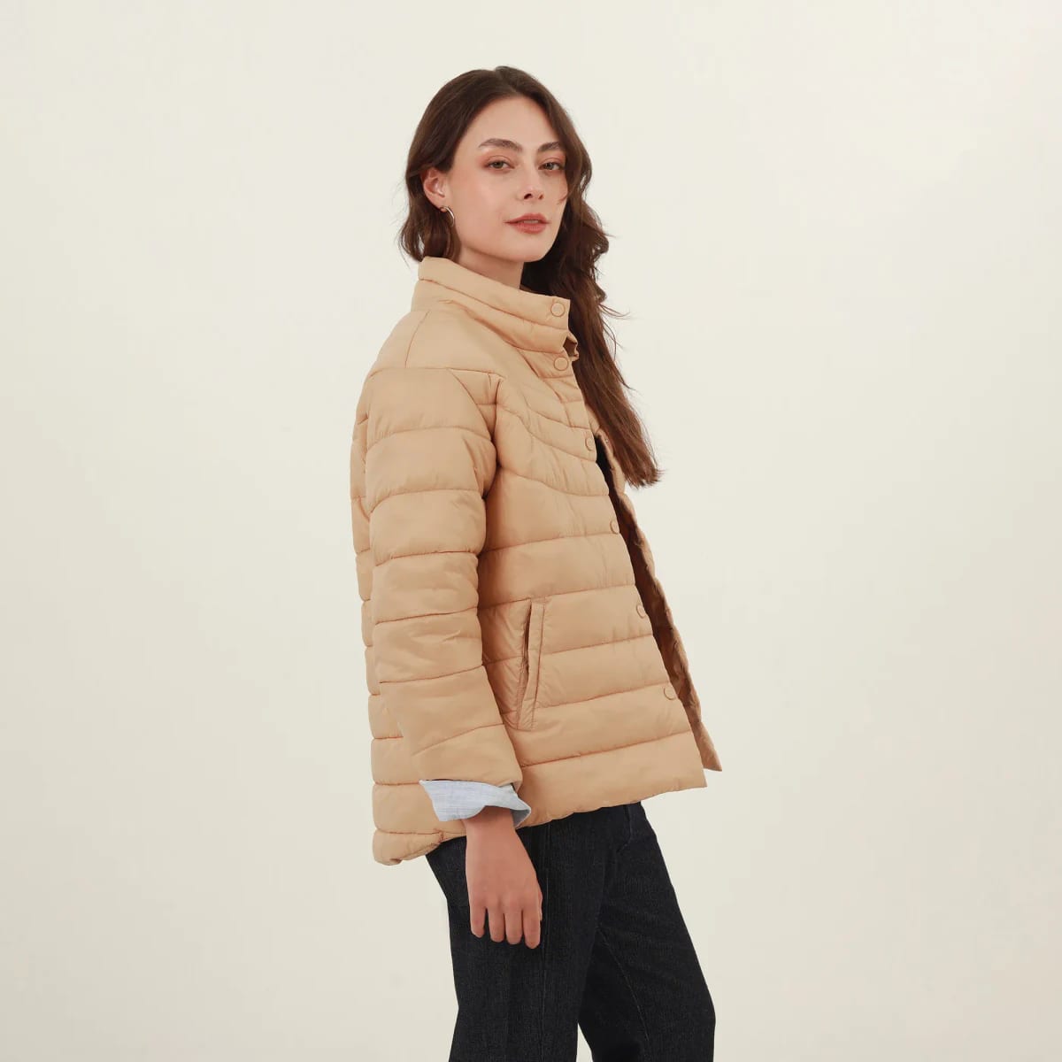 Chaqueta acolchada cuello alto - imagen 9