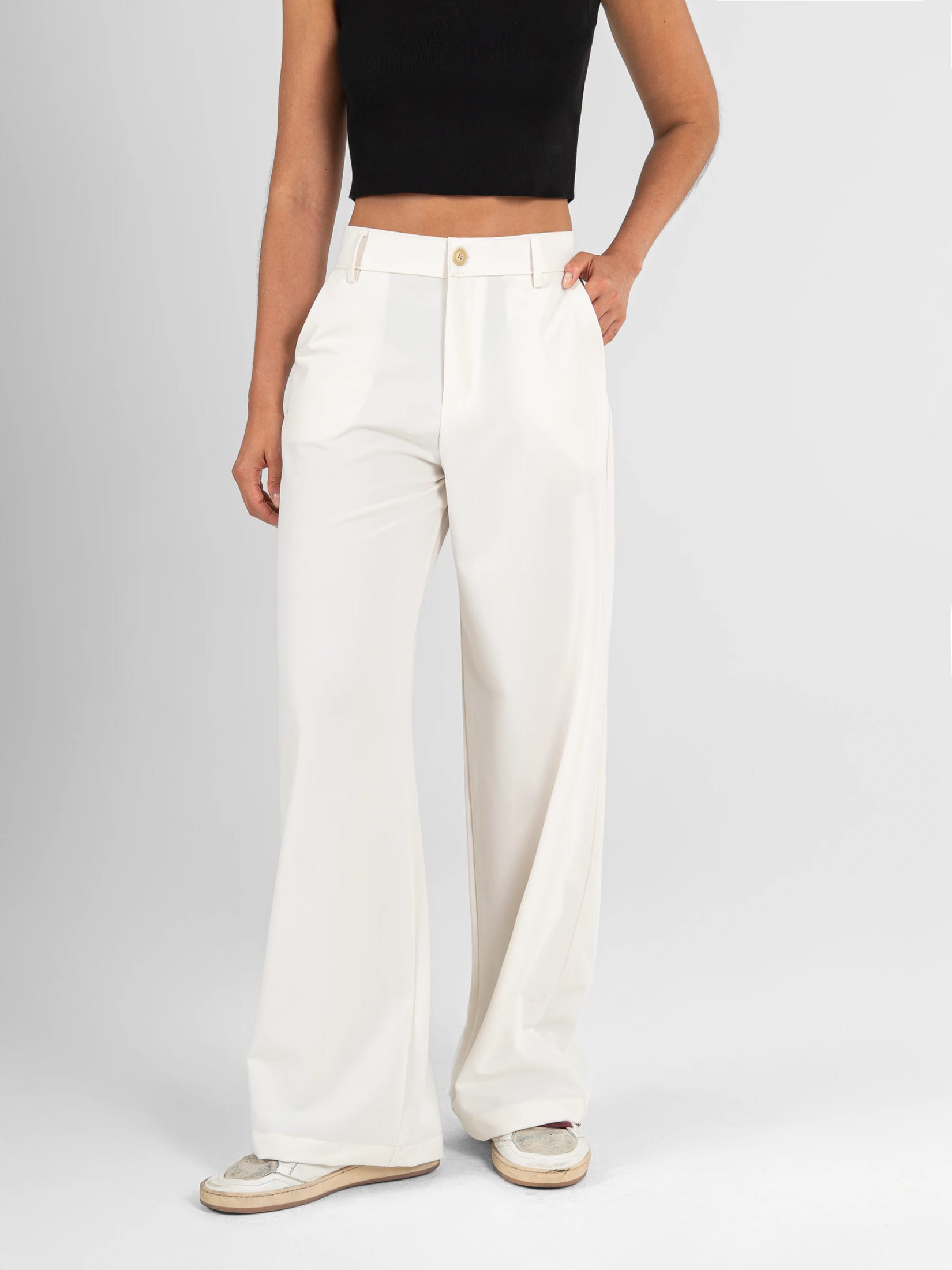 Ref: 0620608 Pantalón straight leg, tehido plano liviano, tiro alto, tono ivory - imagen 1