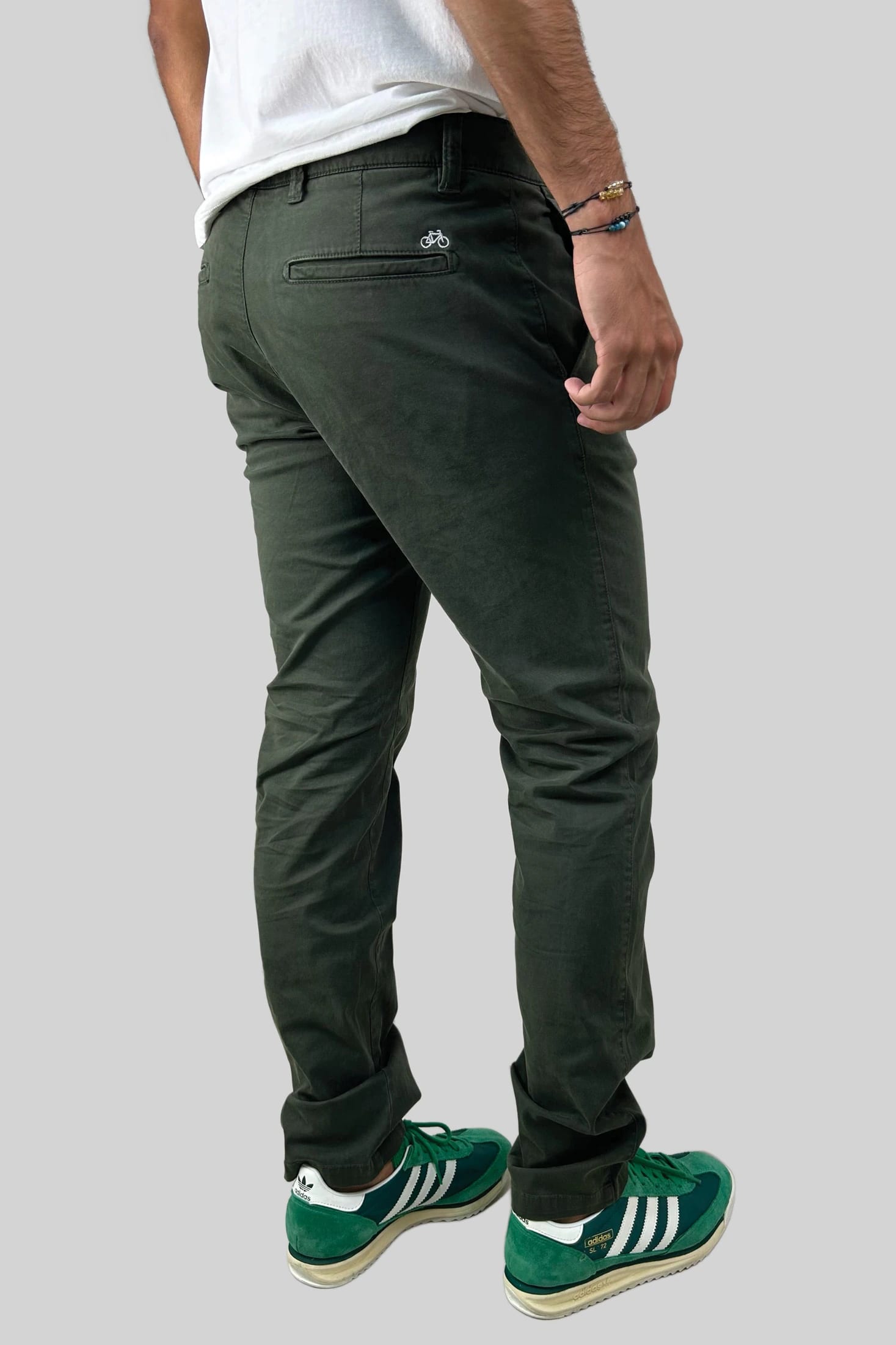 PANTALON CHINO OLIVA - imagen 2