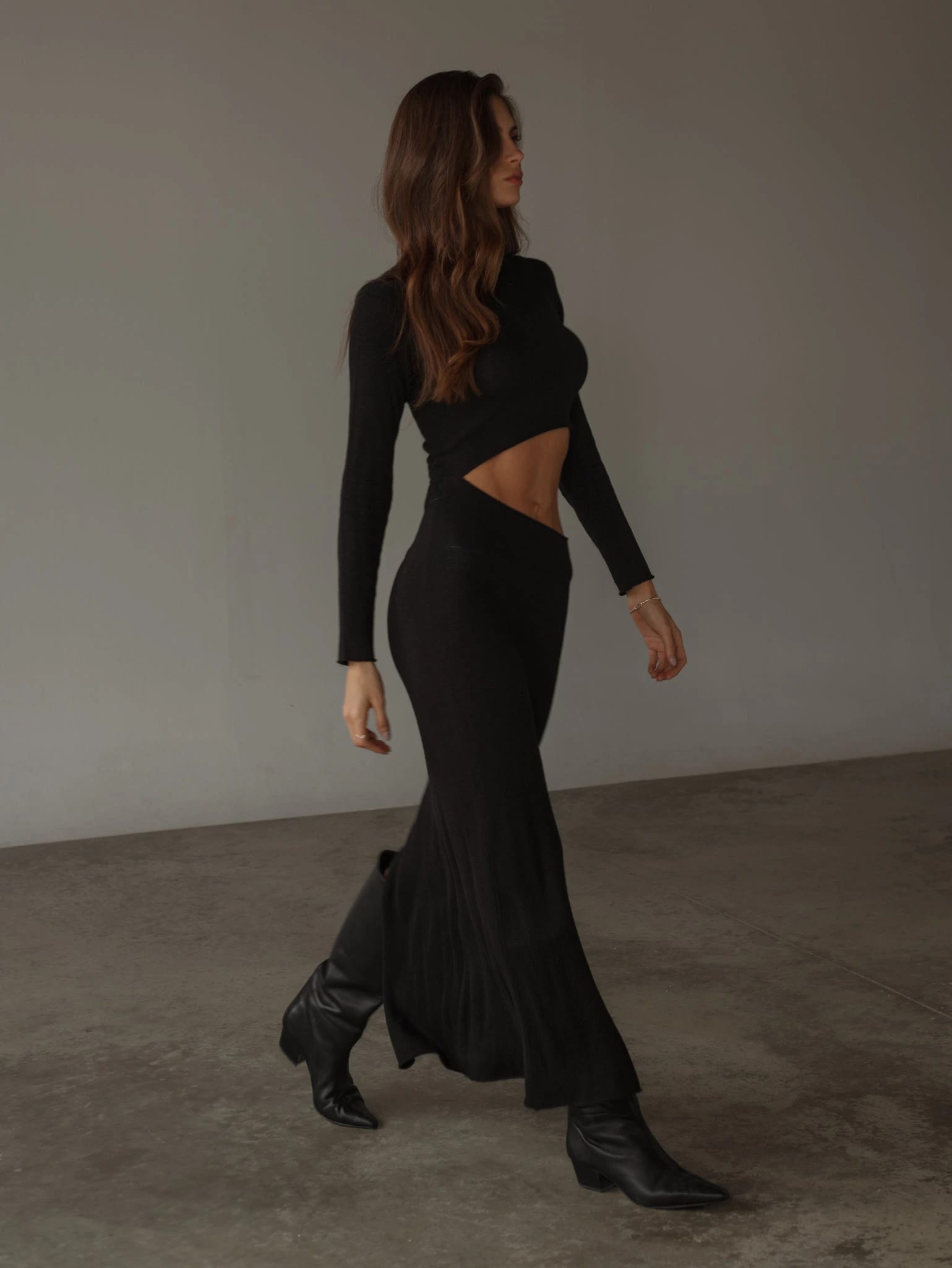 EDGE KNIT DRESS - BLACK - imagen 11