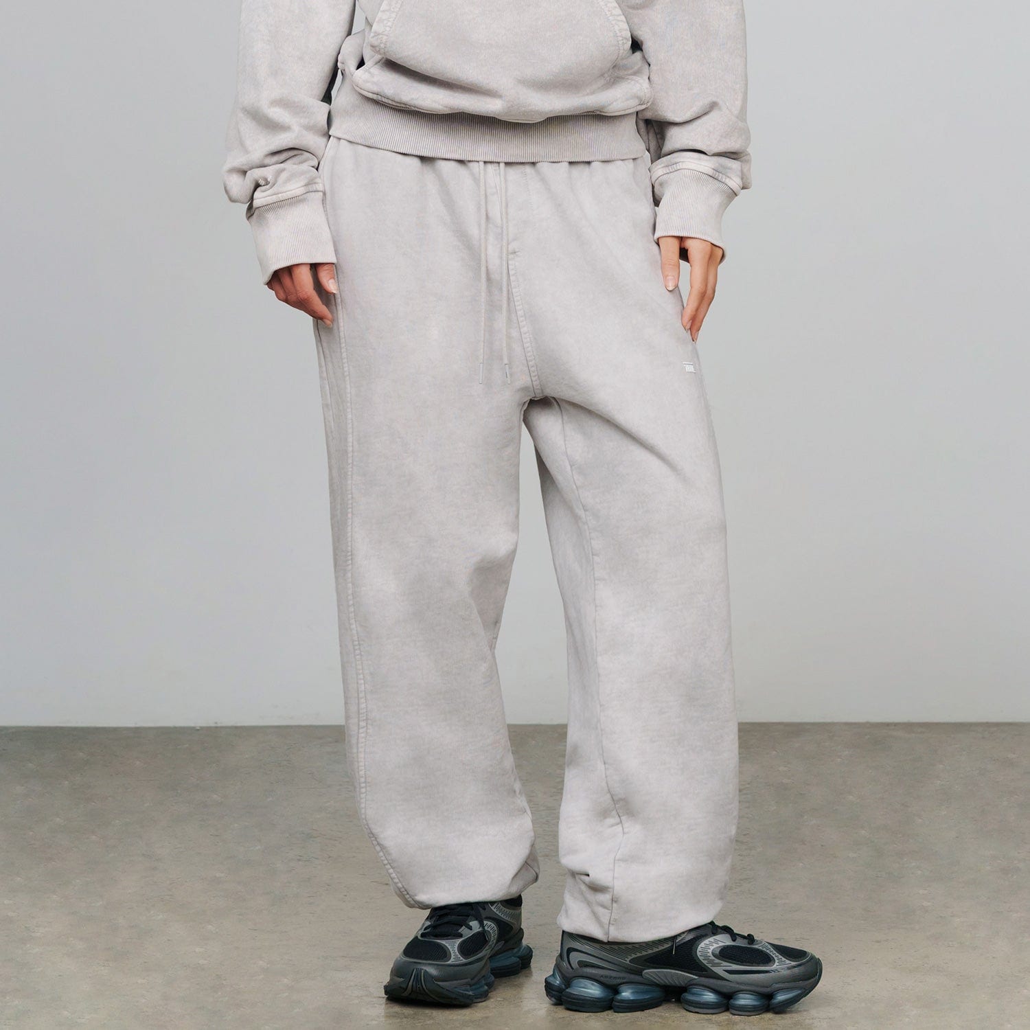True Classic Jogger - Washed Gray - imagen 6