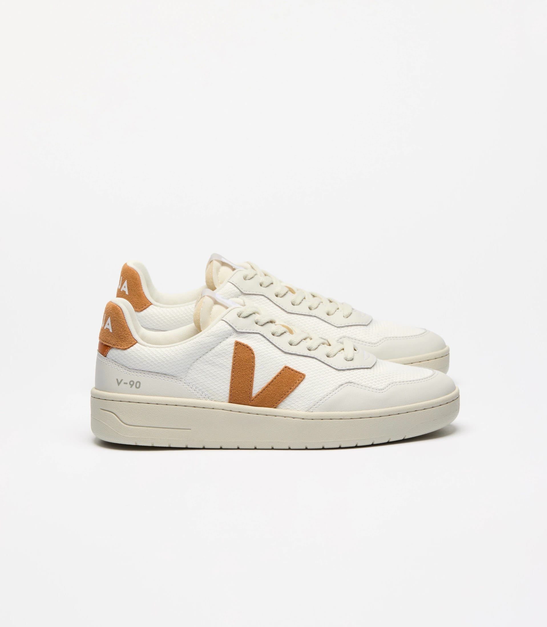 Tenis Veja V-90 White Umber - imagen 1