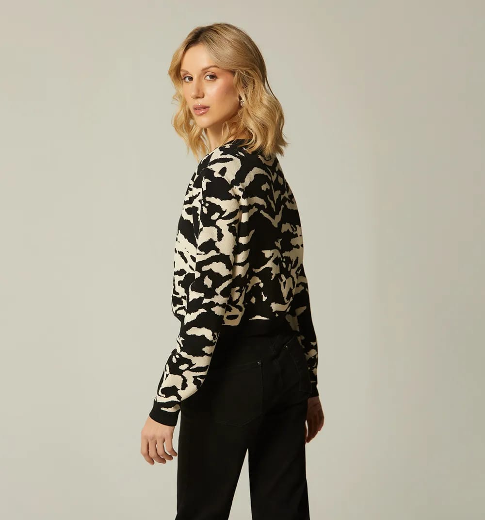 Cardigan estampado bi color - imagen 5
