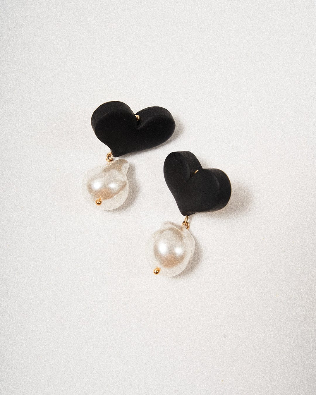Amour Earrings - imagen 3