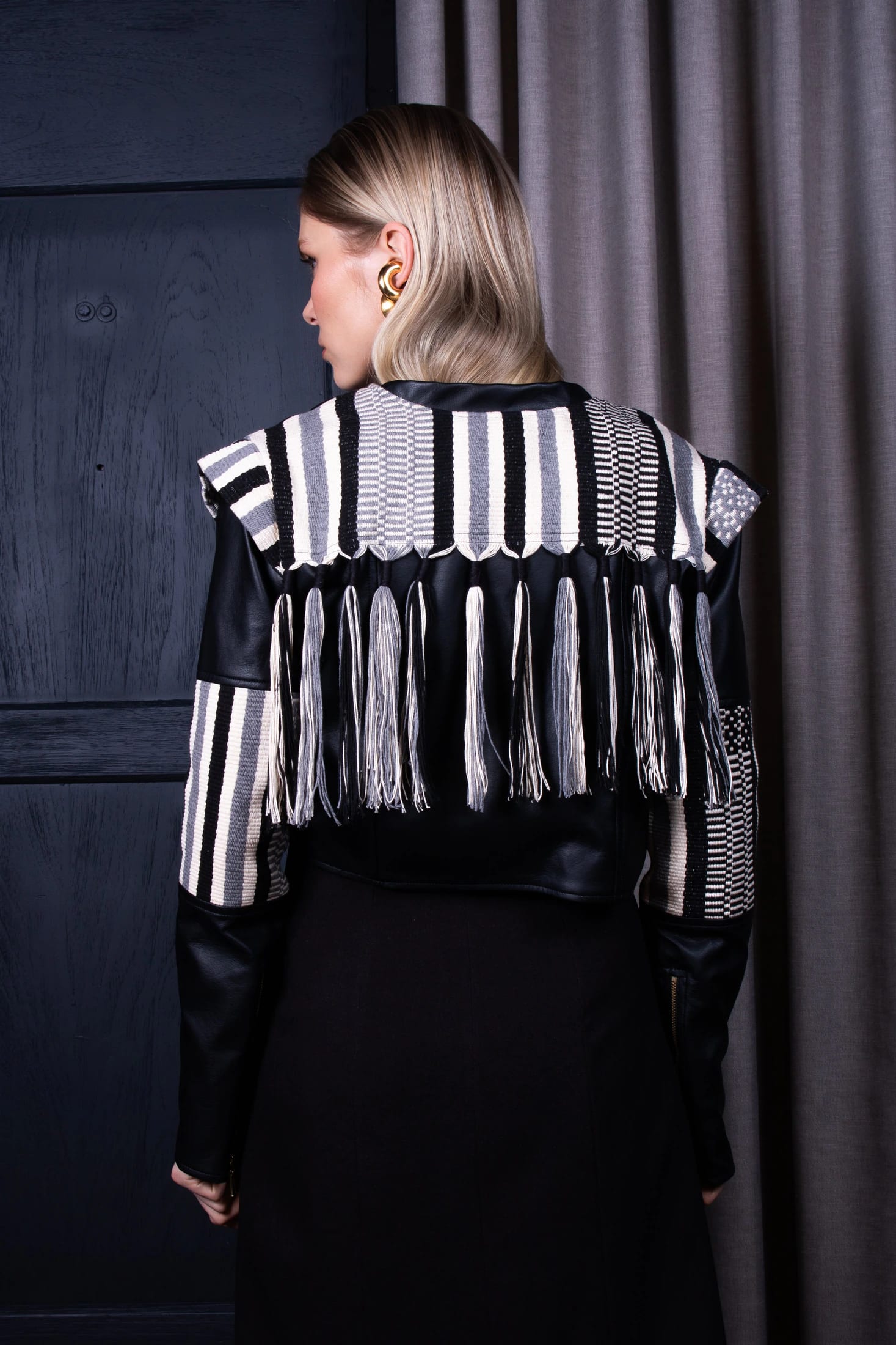 Chaqueta Tipo Biker Irreverente - imagen 2