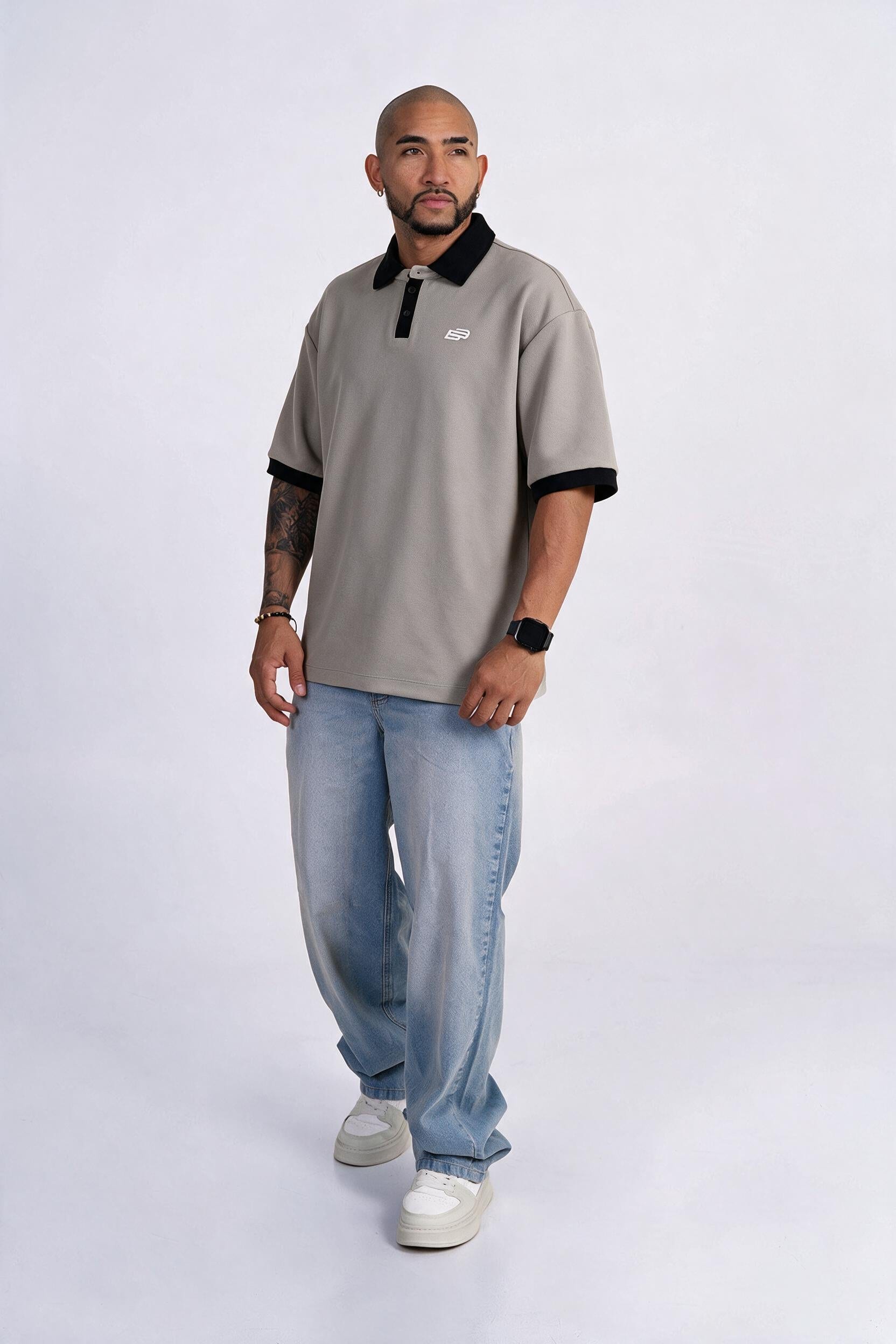Polo oversize bordado verde - imagen 3
