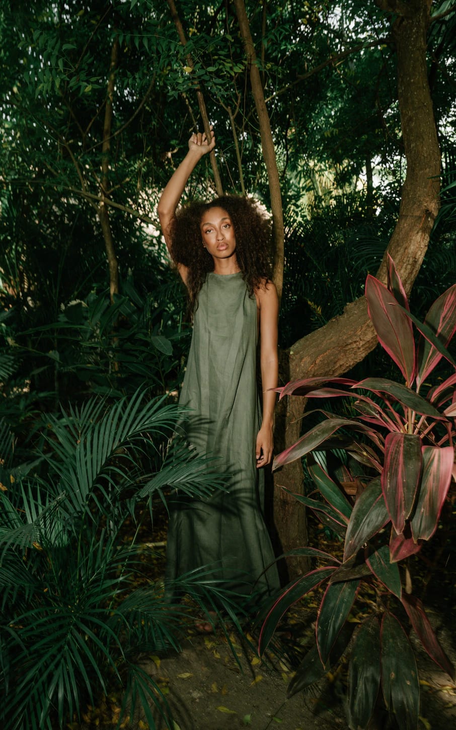Dakar Hooded Open Back Dress - imagen 1