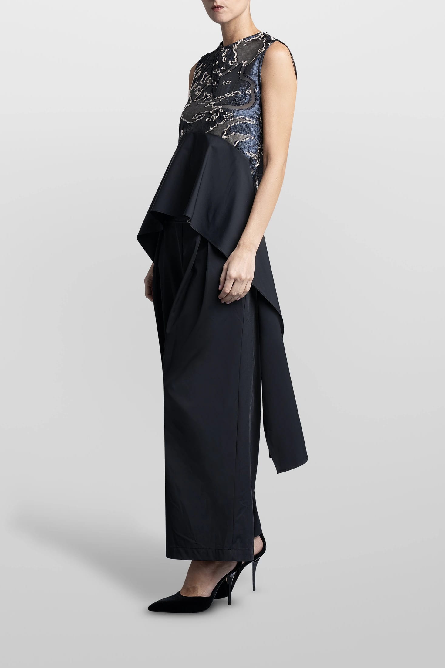 VOLANT TOP ASIMETRICO JACQUARD - imagen 3