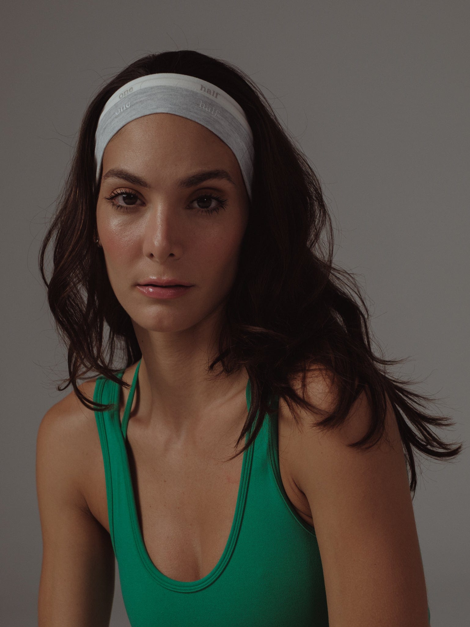 SLIM HEADBAND PACK X2 - SOFT WHITE & CREAMY GRAY - imagen 2