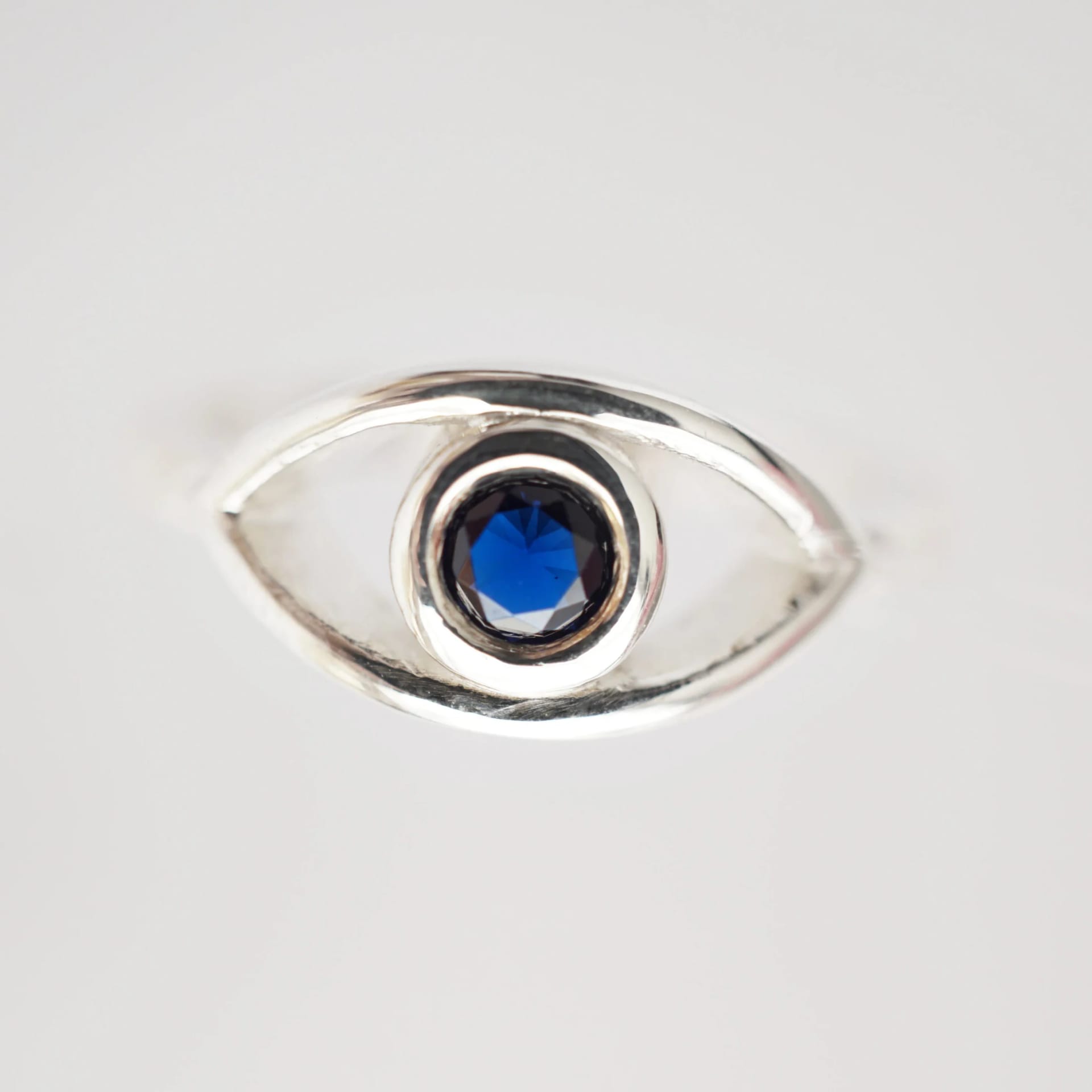 Anillo Amuleto Protector - imagen 2