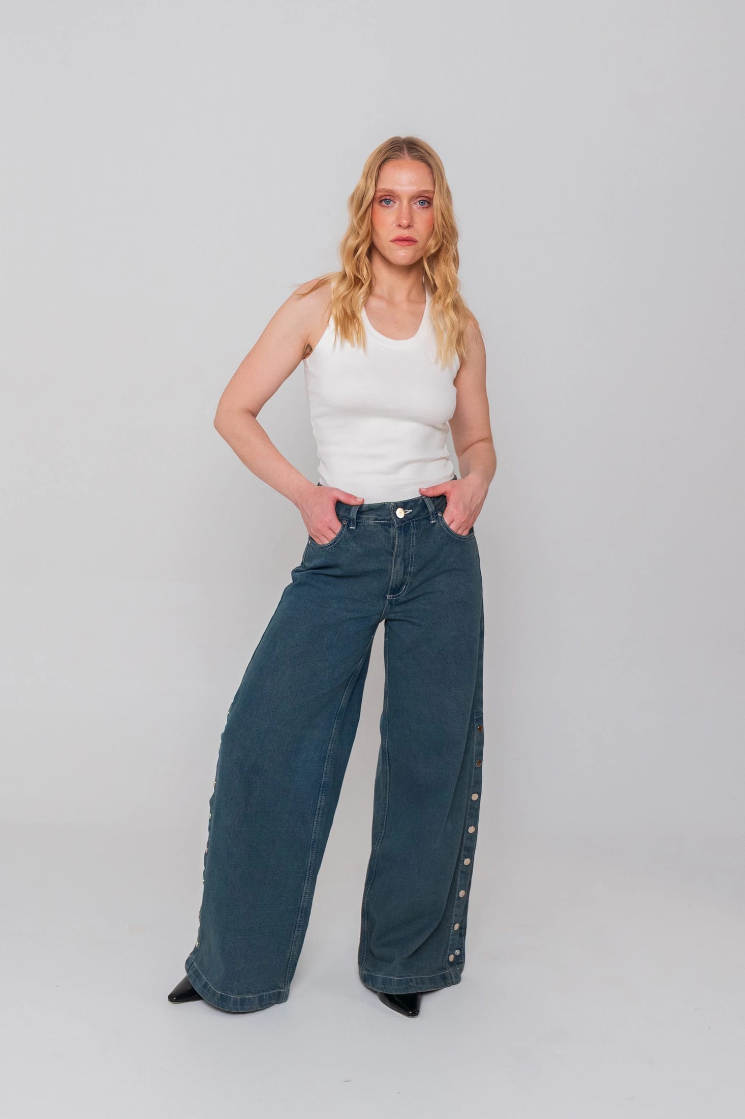 Blue Side Buttons Jeans - imagen 5