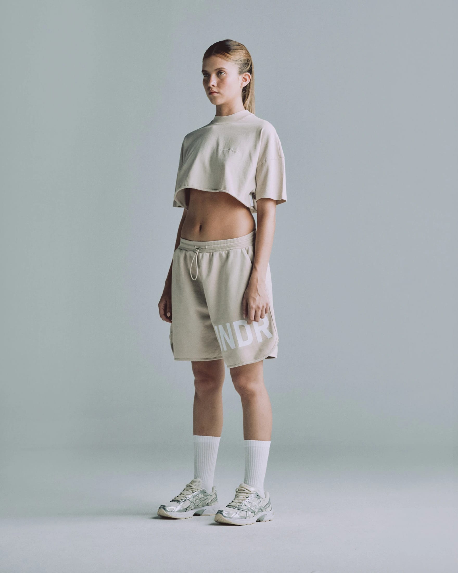Line Logo Crop Top Cream - imagen 4