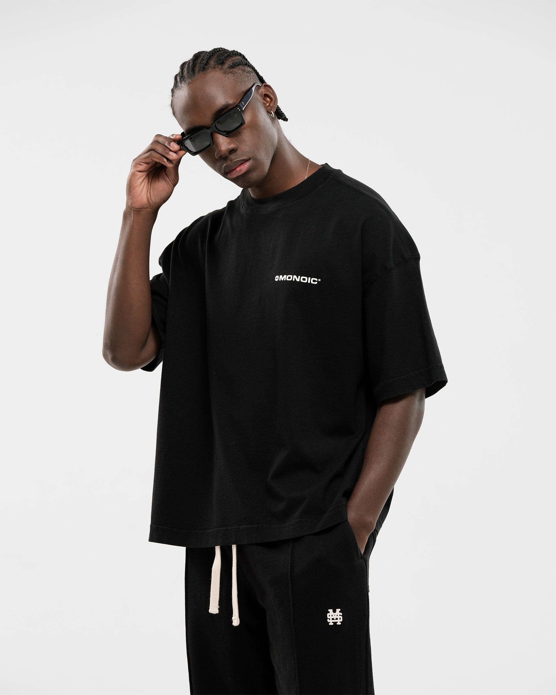 Camiseta Boxy Fit Básica V2 - Negro Oscuro - imagen 2