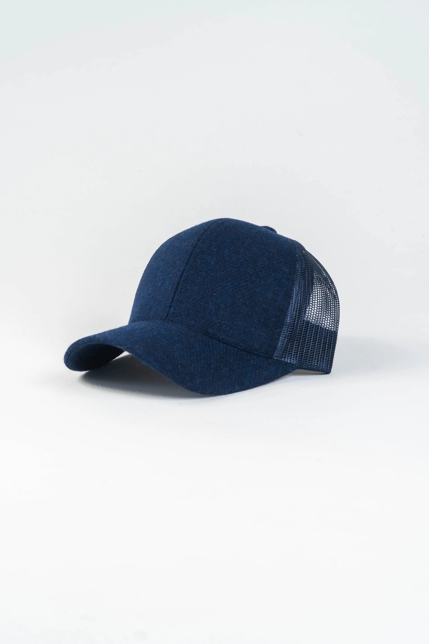 Gorra Malla Lana Azul Oscuro - imagen 1
