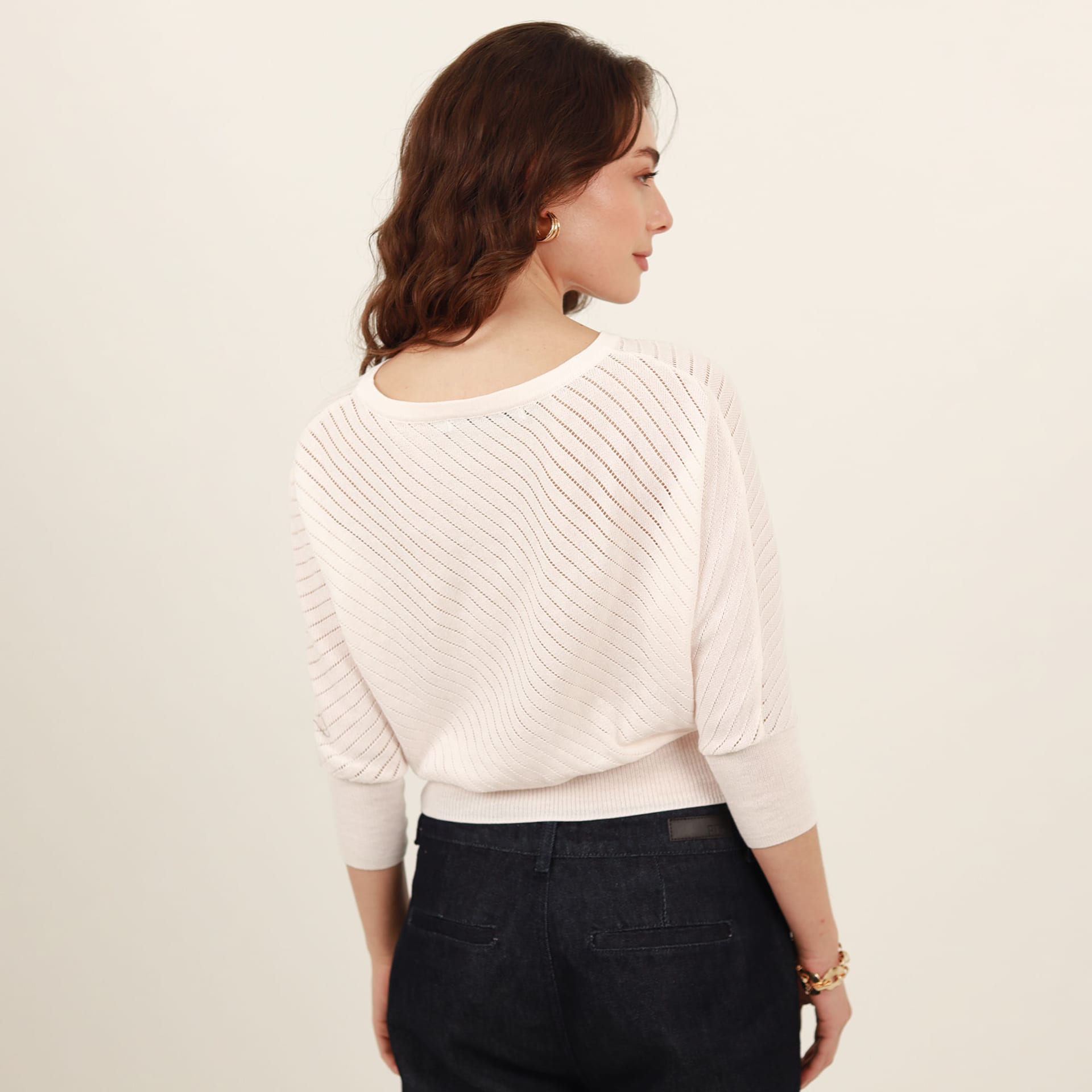 Sweater relajado cuello redondo manga amplia - imagen 4