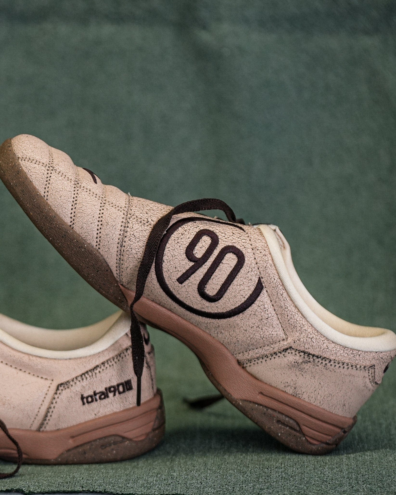 TENIS GUAYO  BLANCO PERLA T90 NIKE - imagen 2