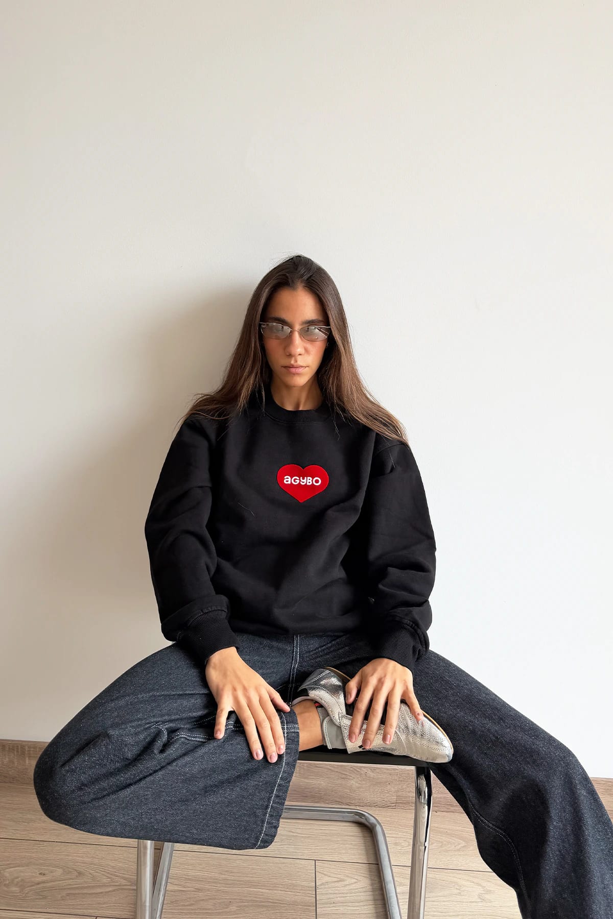 Iconic Crewneck Black - imagen 4