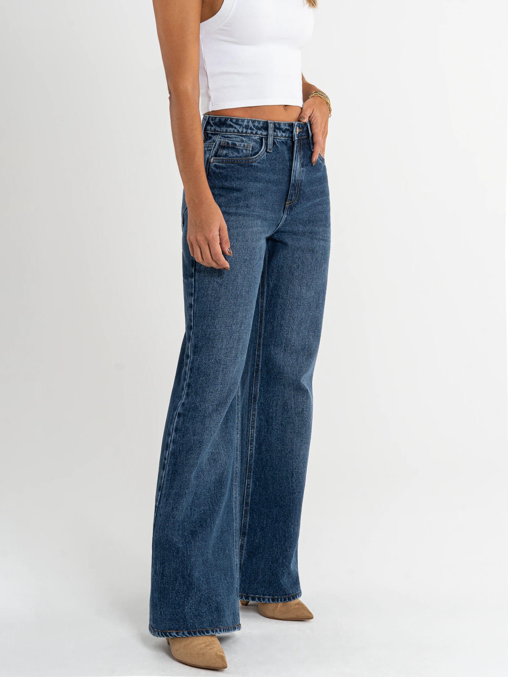 Ref: 065830 Jean Mom Flare, rígido, tiro alto, tono azul oscuro. - imagen 2