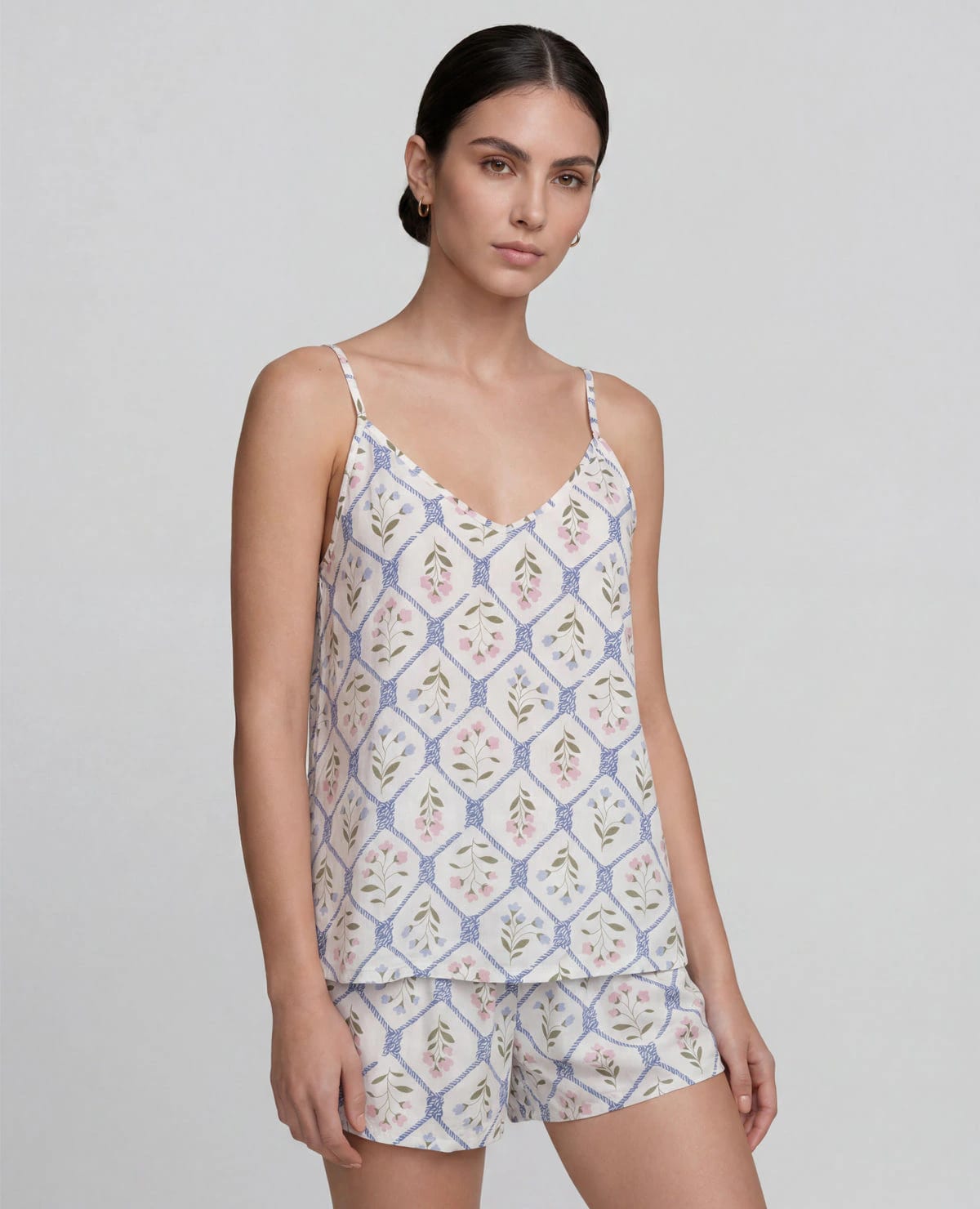 Pijama Short con Blusa Escote en V y Tiras Ajustables Azul | St. Even - imagen 1