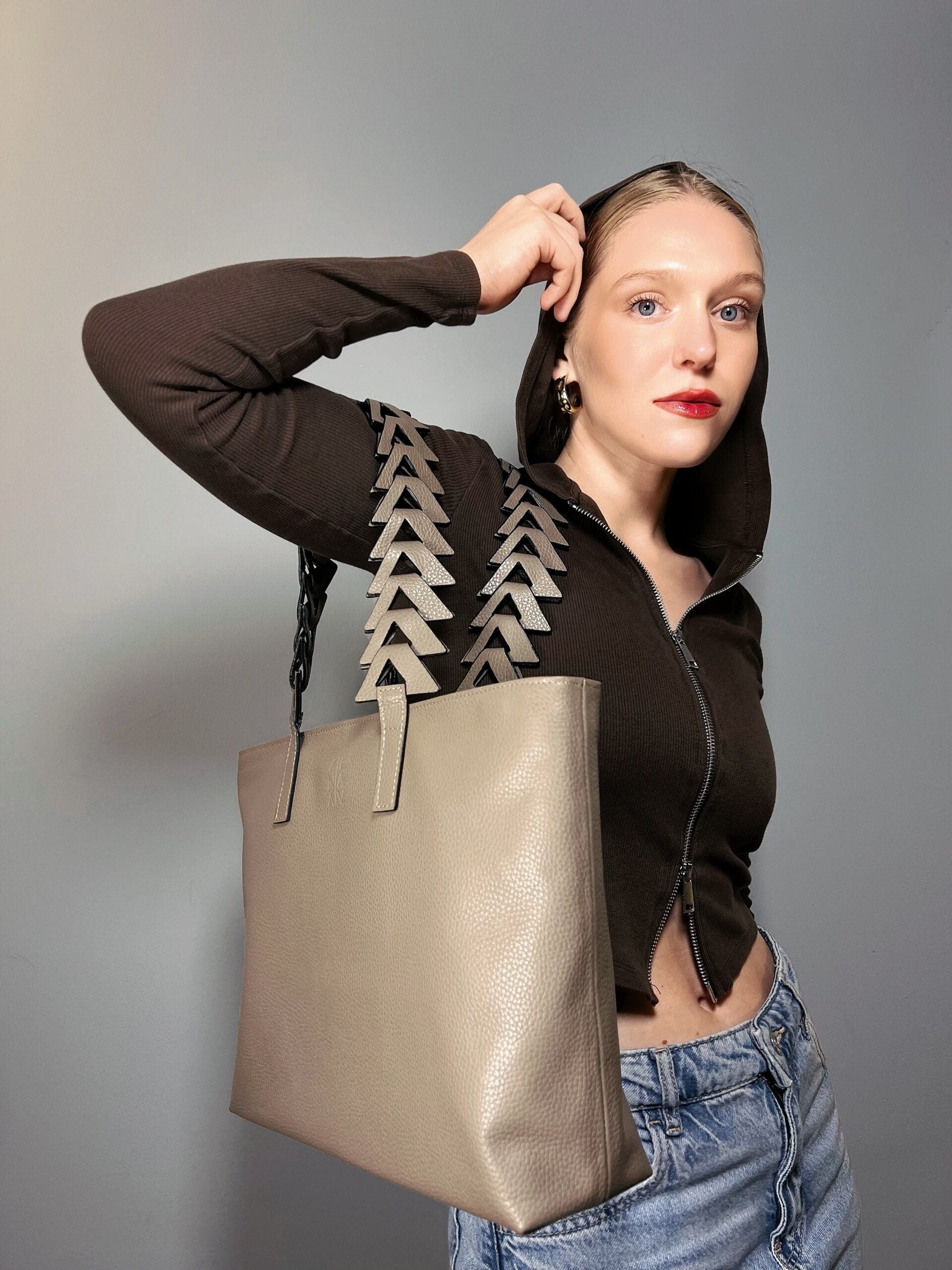 Caro Laptop Tote taupé 14" - imagen 2
