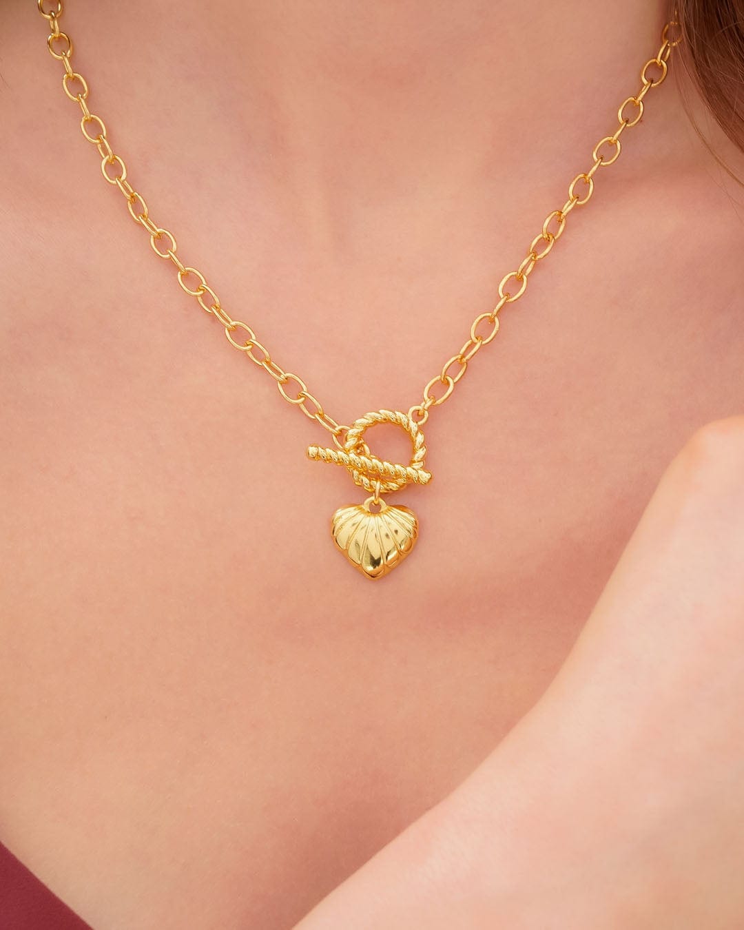 Collar Broche Corazón - imagen 1