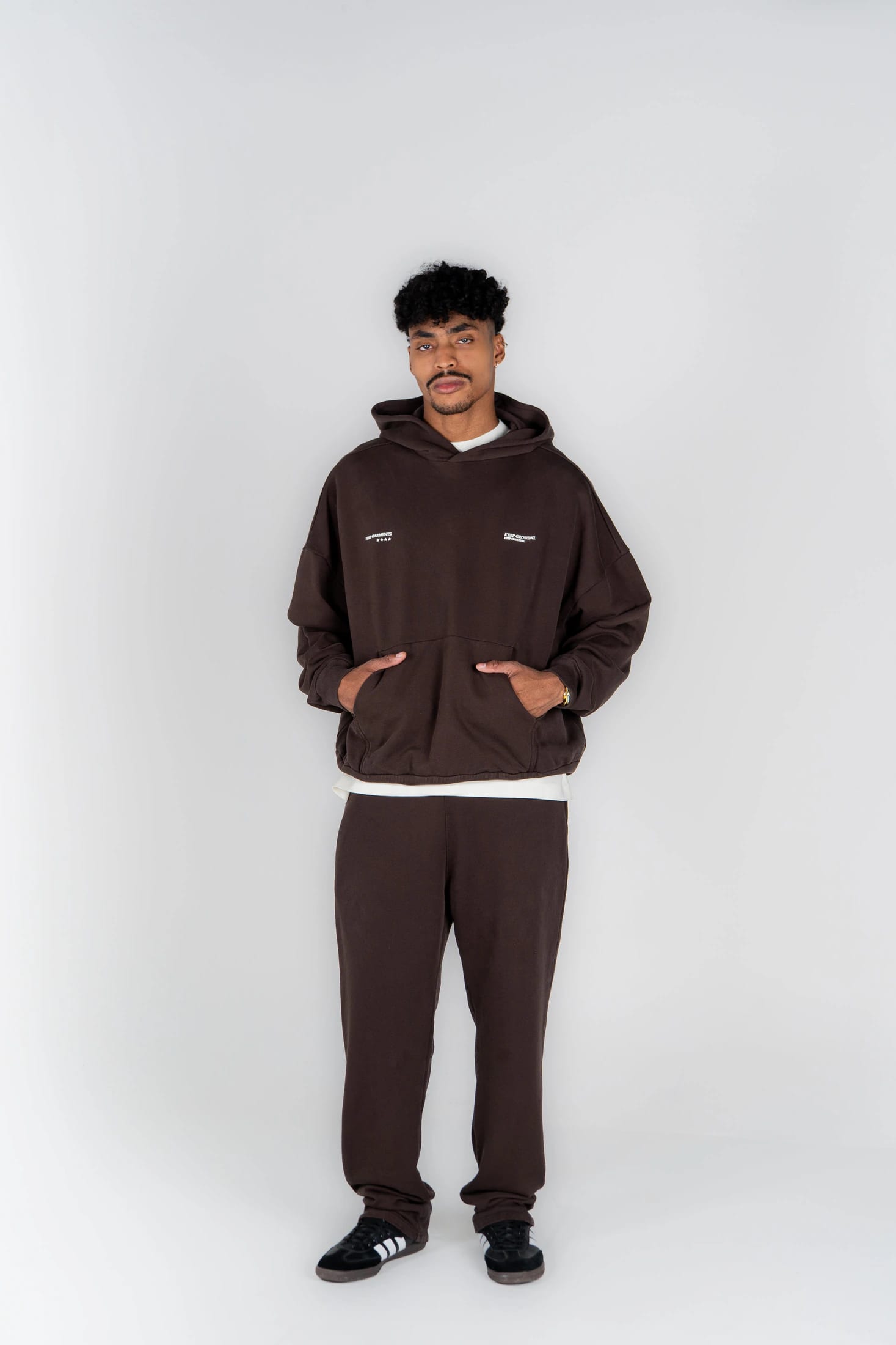 Basic Brown Hoodie - imagen 5