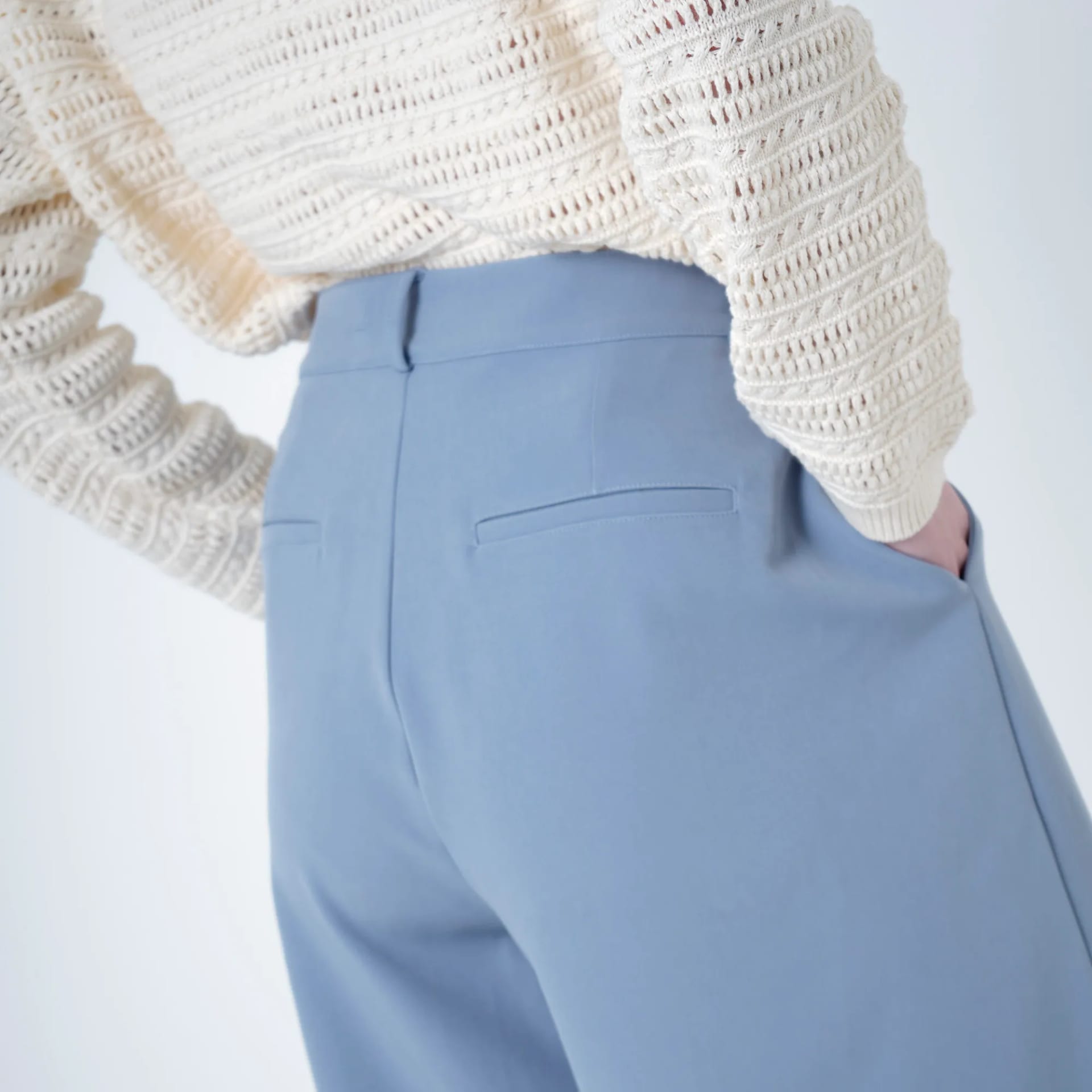 Pantalón palazzo elegante con prenses - imagen 3
