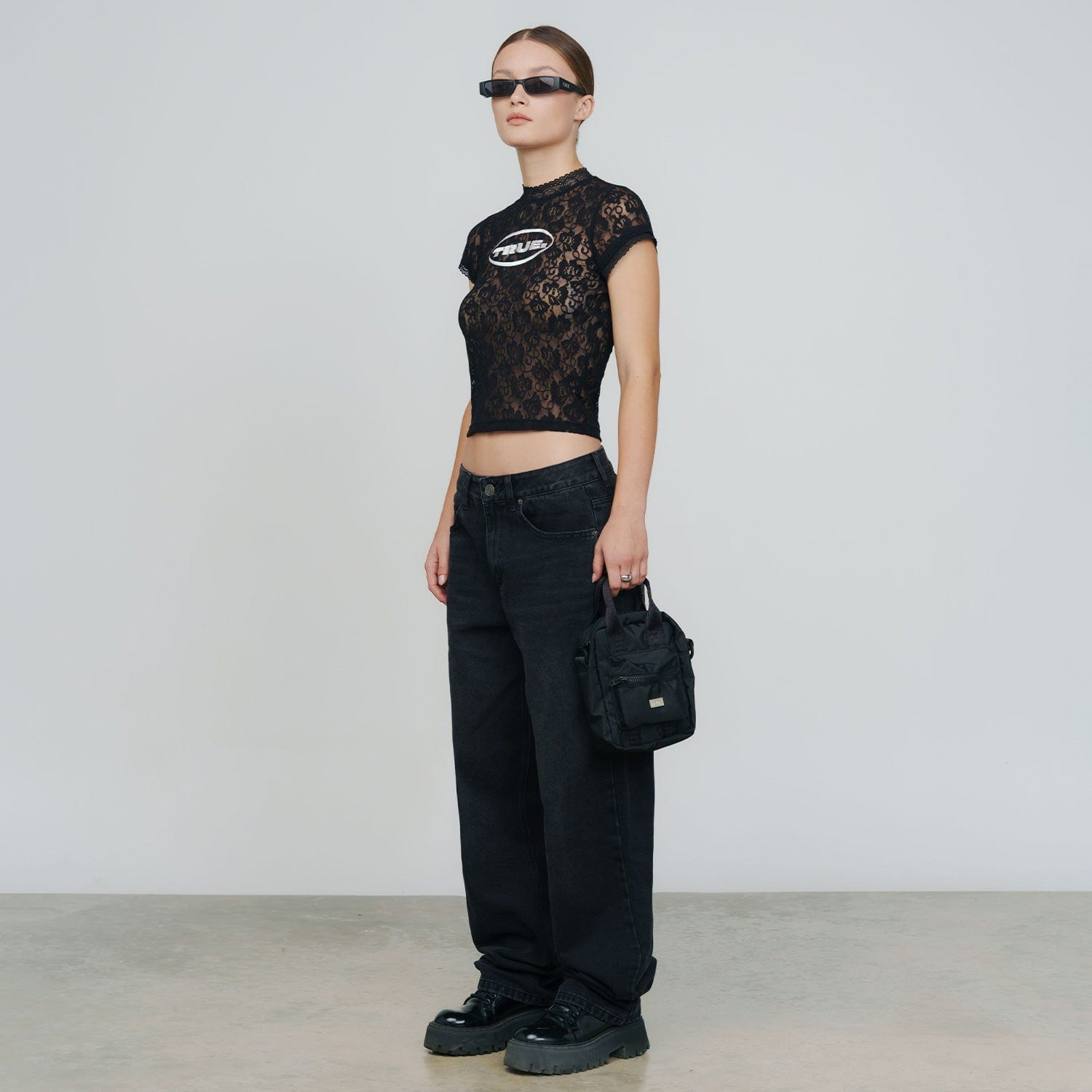 Floral Lace Baby Tee - Black - imagen 5