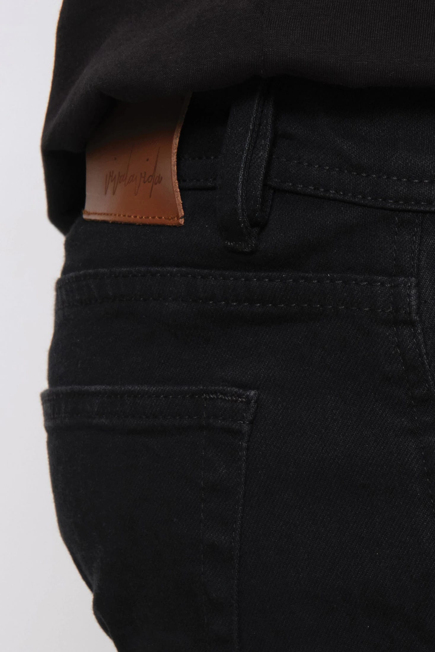 VERY BLACK DENIM JEAN - imagen 4