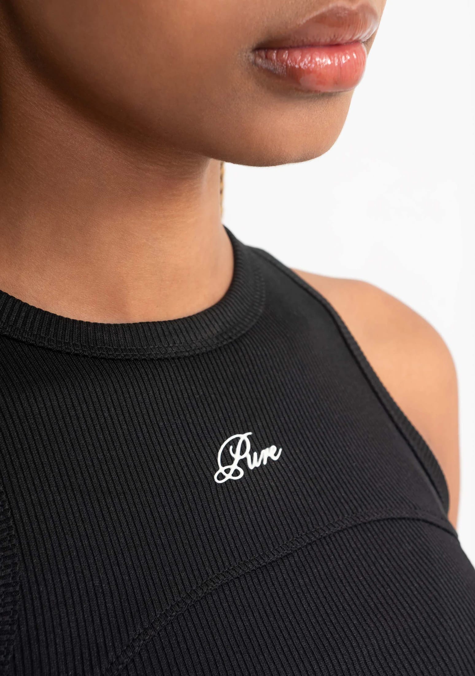 Rustic black tank top - imagen 5