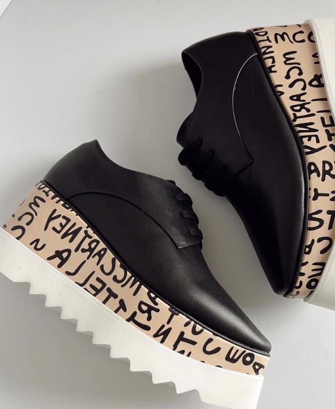 STELLA MCCARTNEY LETRAS EN NEGRO - imagen 3