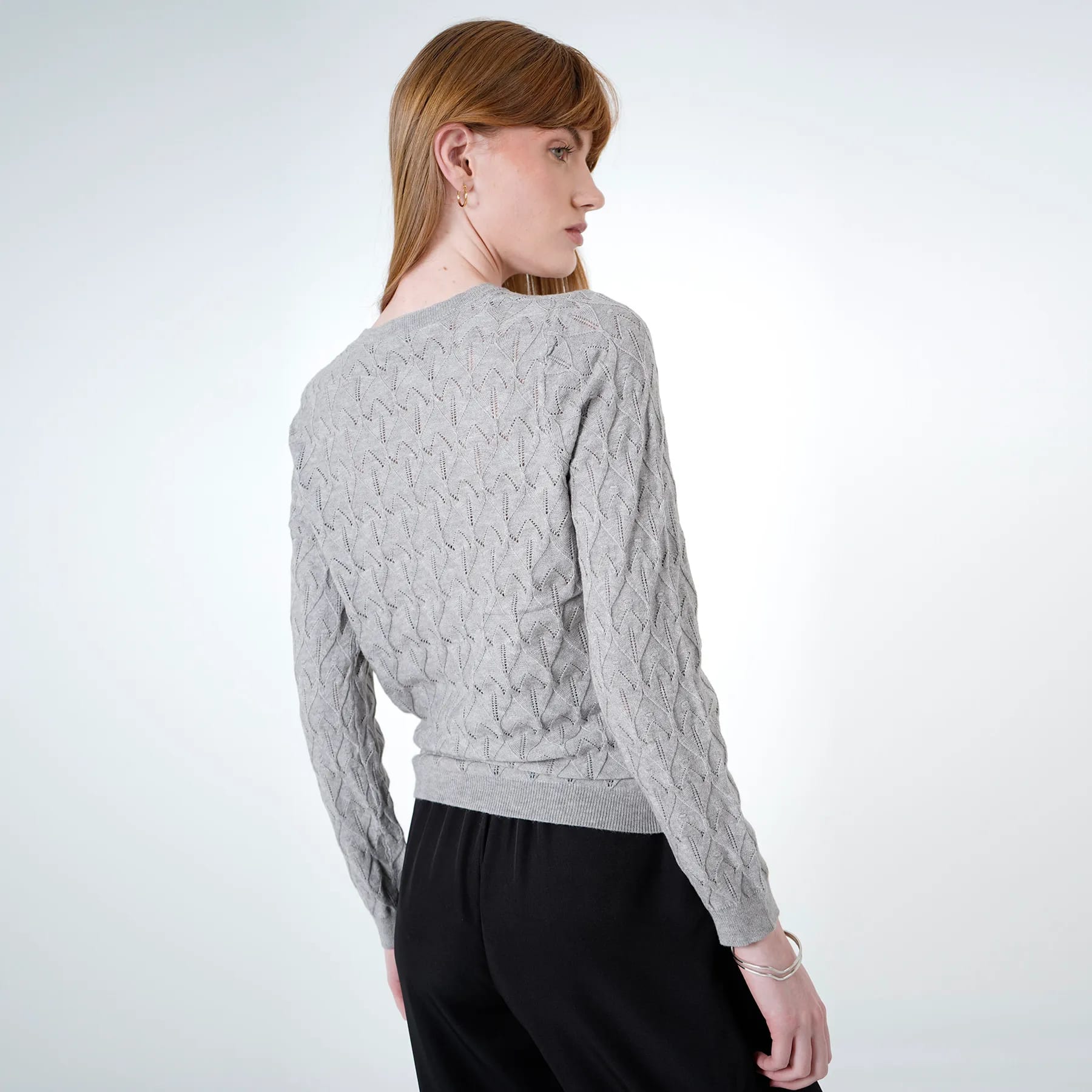 Sweater Cuello V Manga Larga - imagen 8