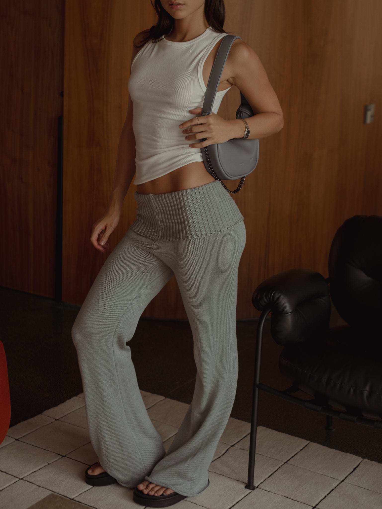 KNIT FLARE PANT - LIGHT GRAY - imagen 9