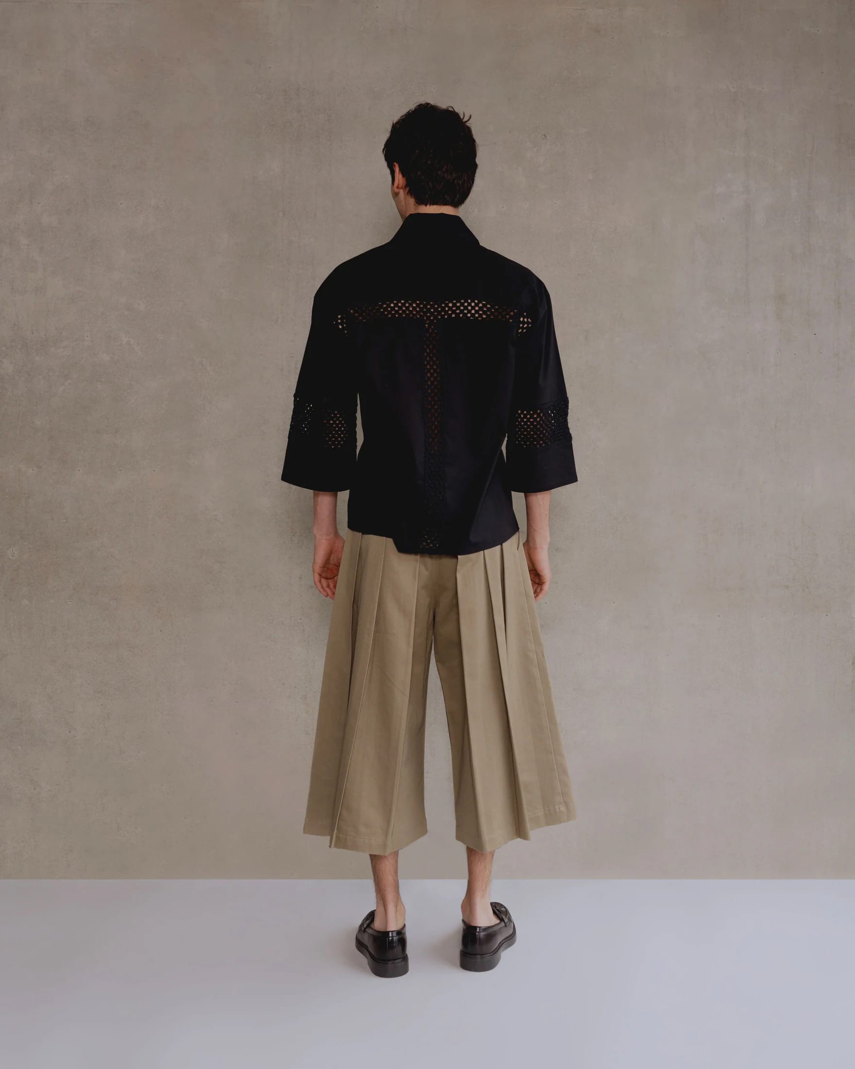 The Black T Shirt - imagen 8