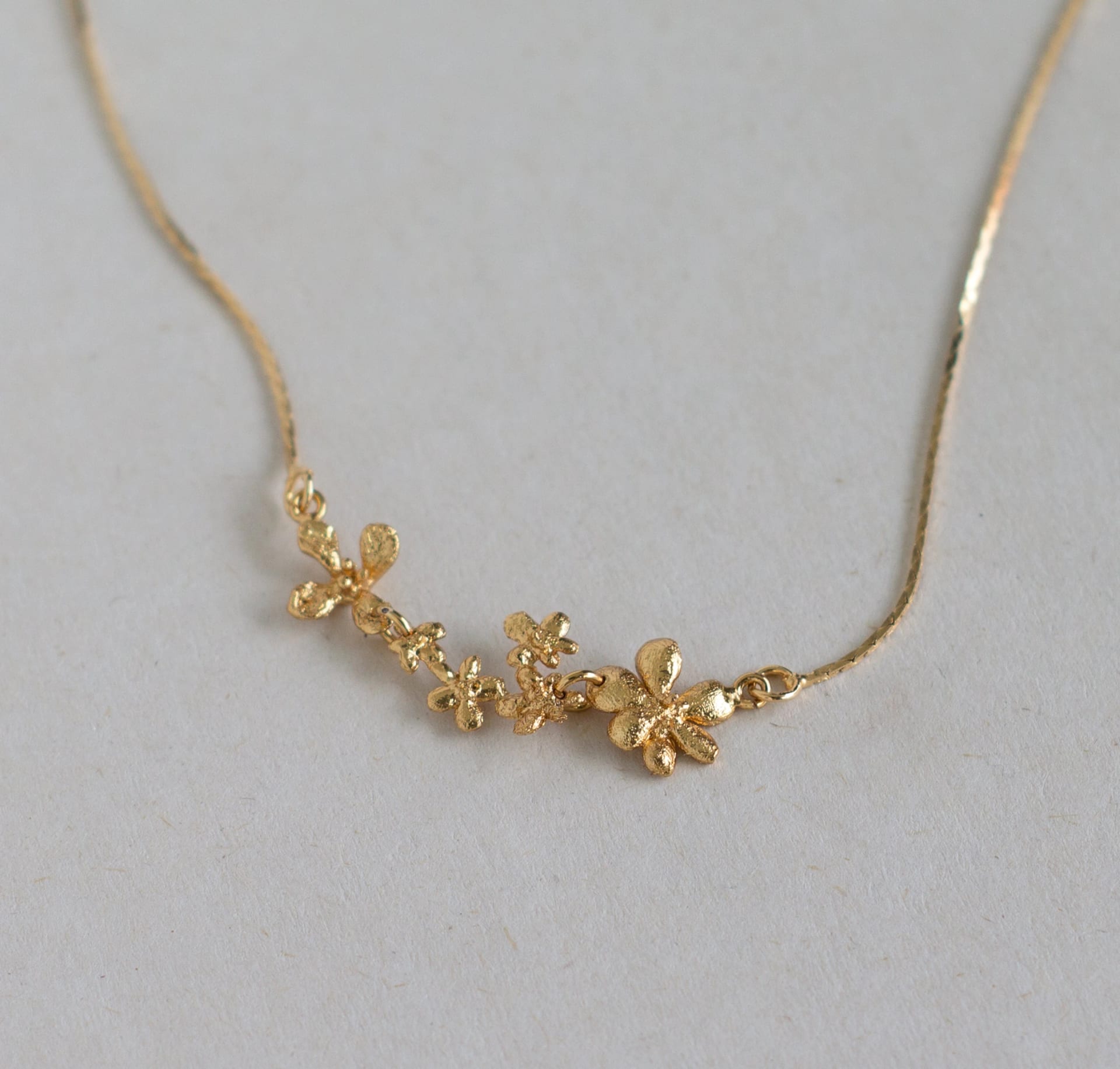 Collar Flores del campo - imagen 1