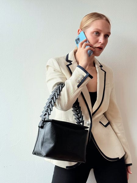 Ana Soft Hobo bag negra - imagen 4
